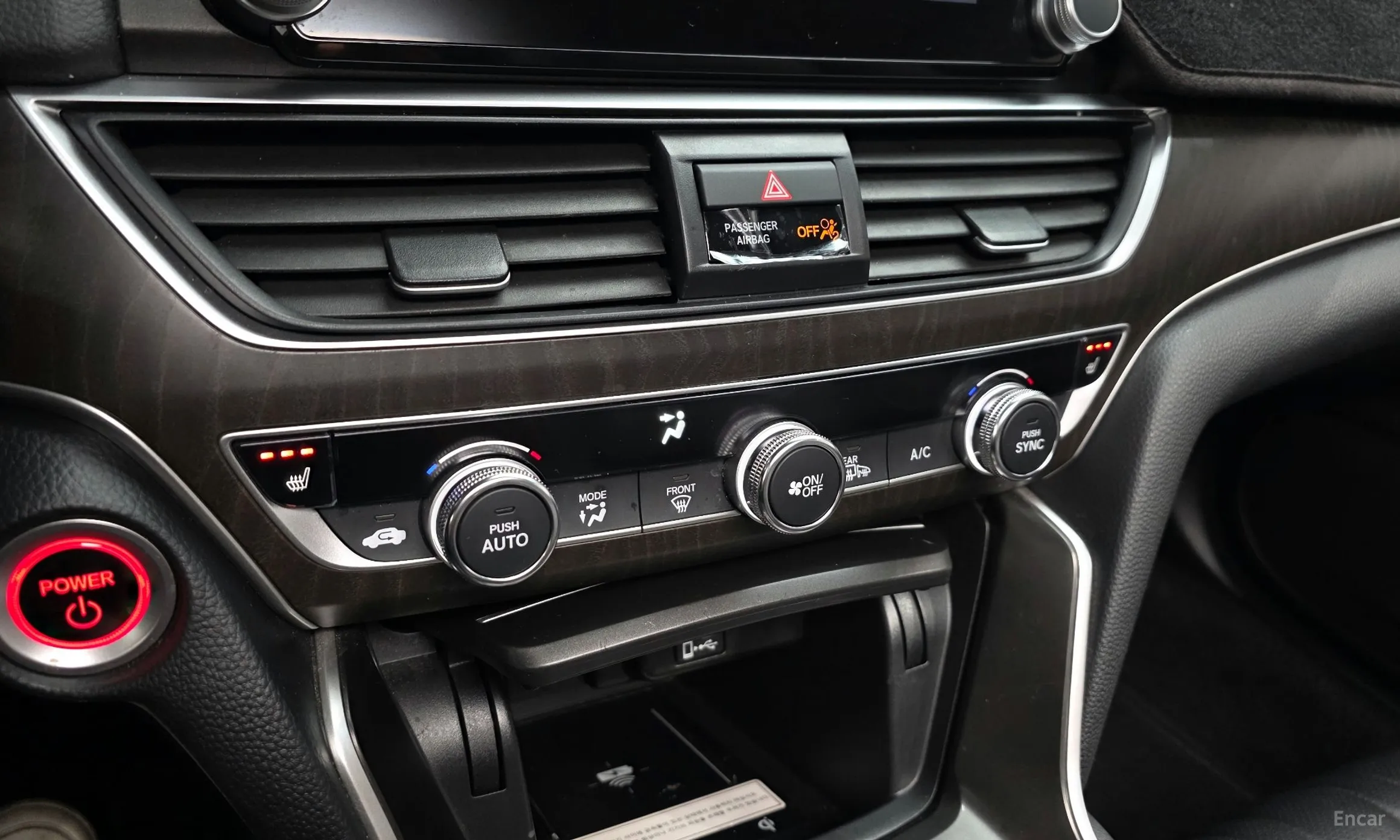 Honda Accord 10th Generation превью 17