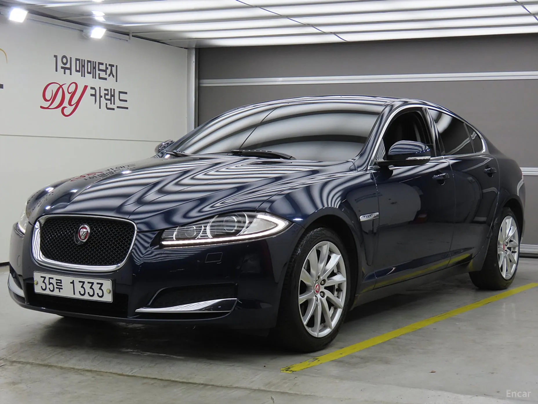 Jaguar New XF