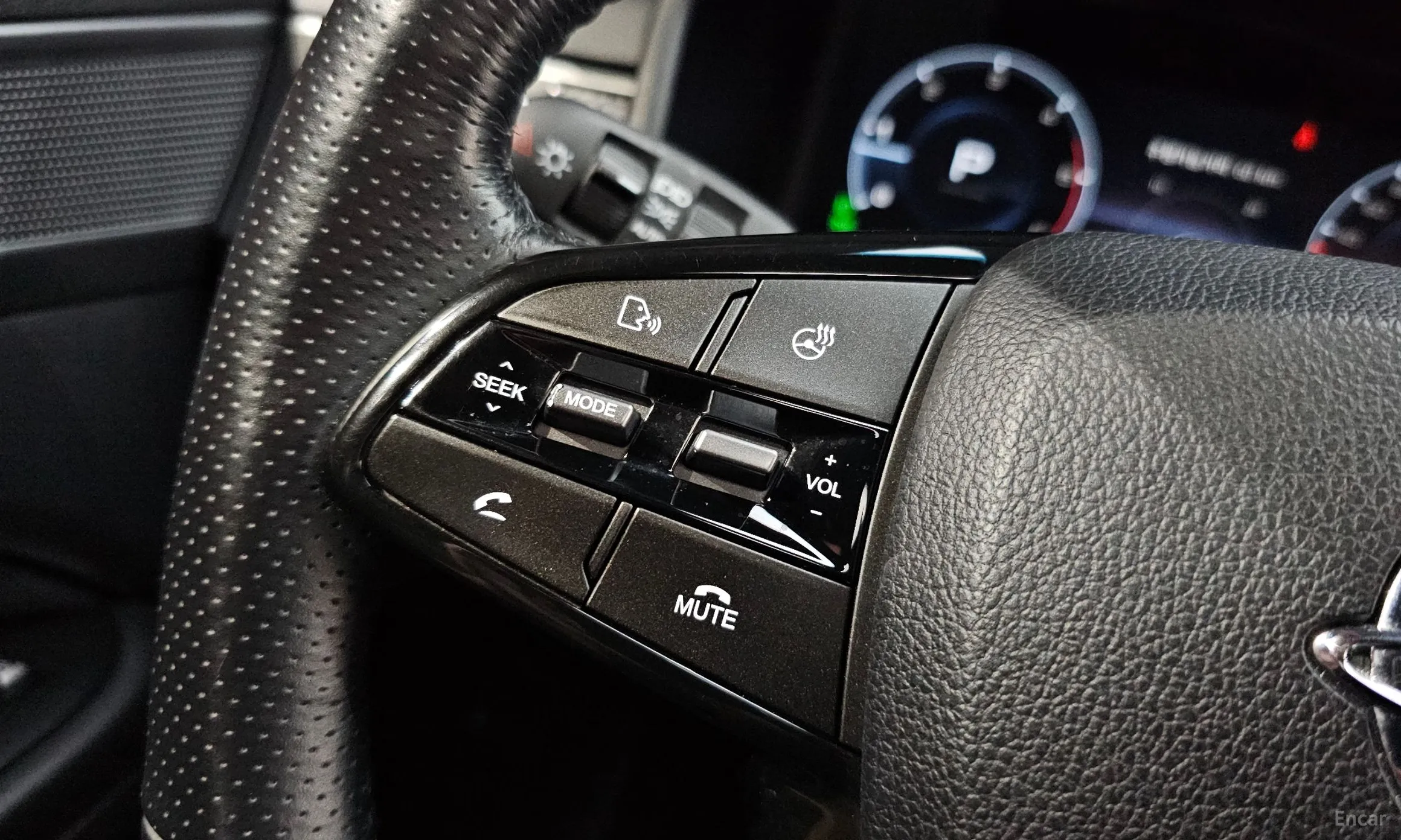 KG Mobility (SsangYong) Rexton Sports превью 15