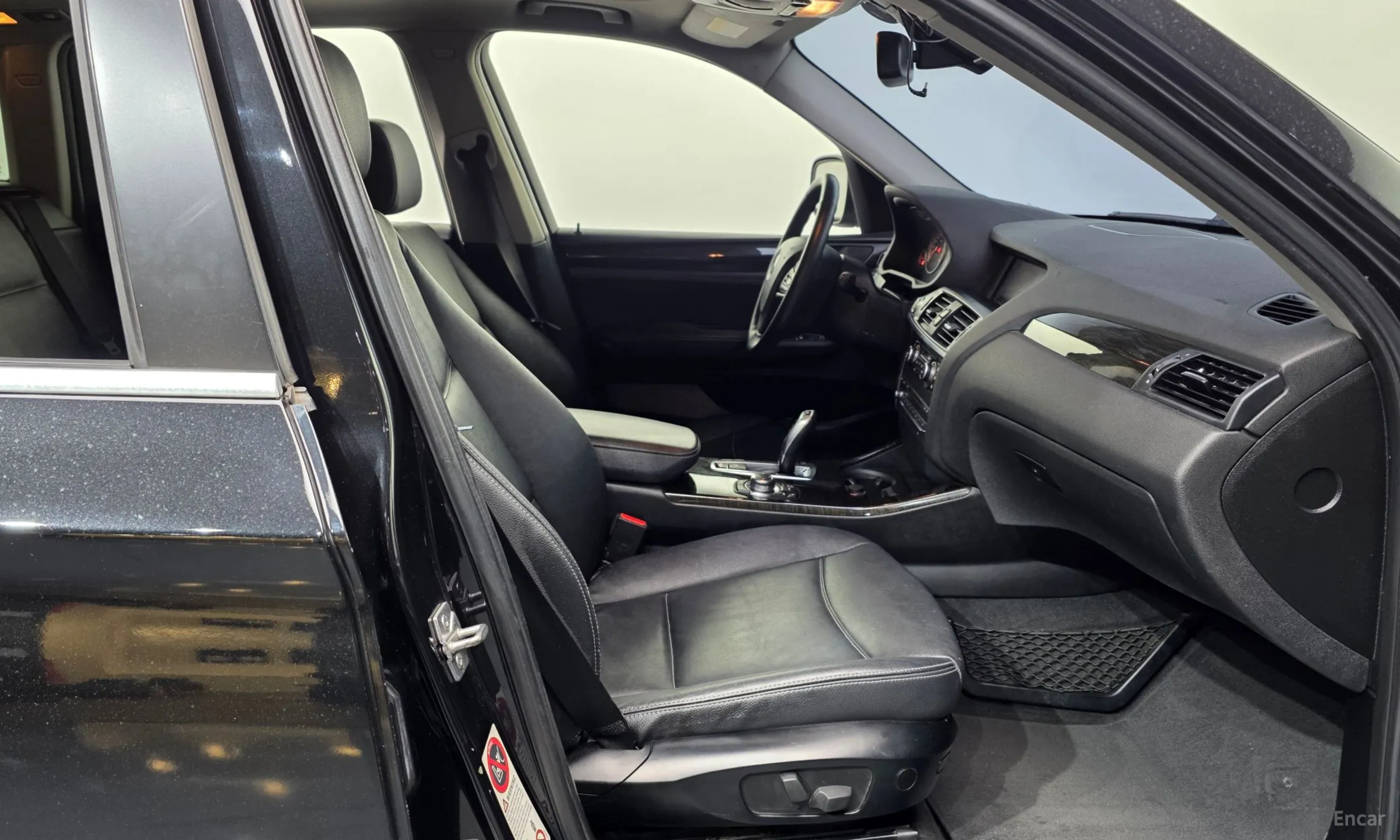 BMW X3 (F25) превью 11