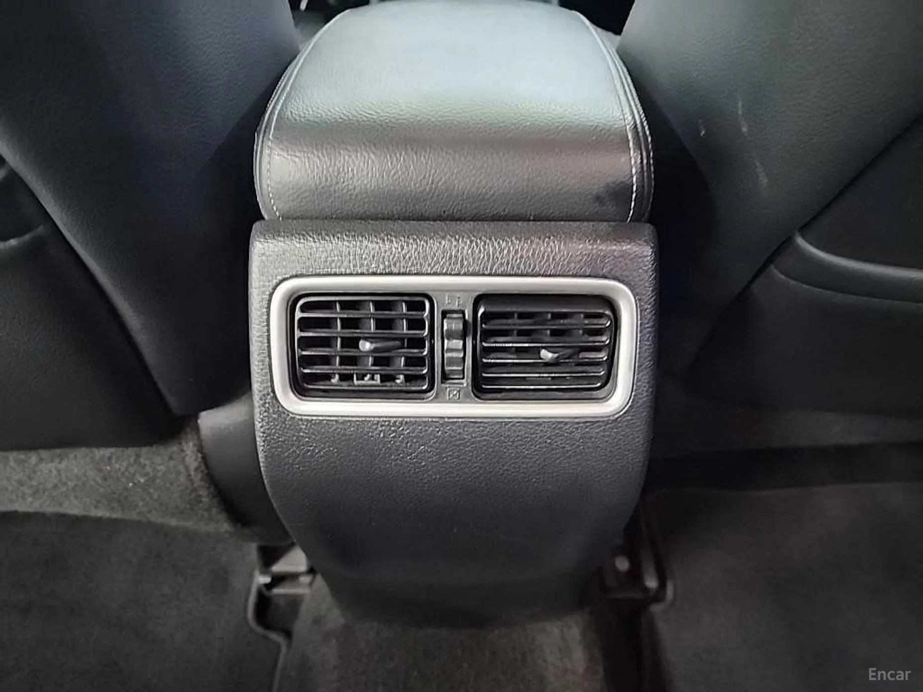 Nissan Altima превью 13
