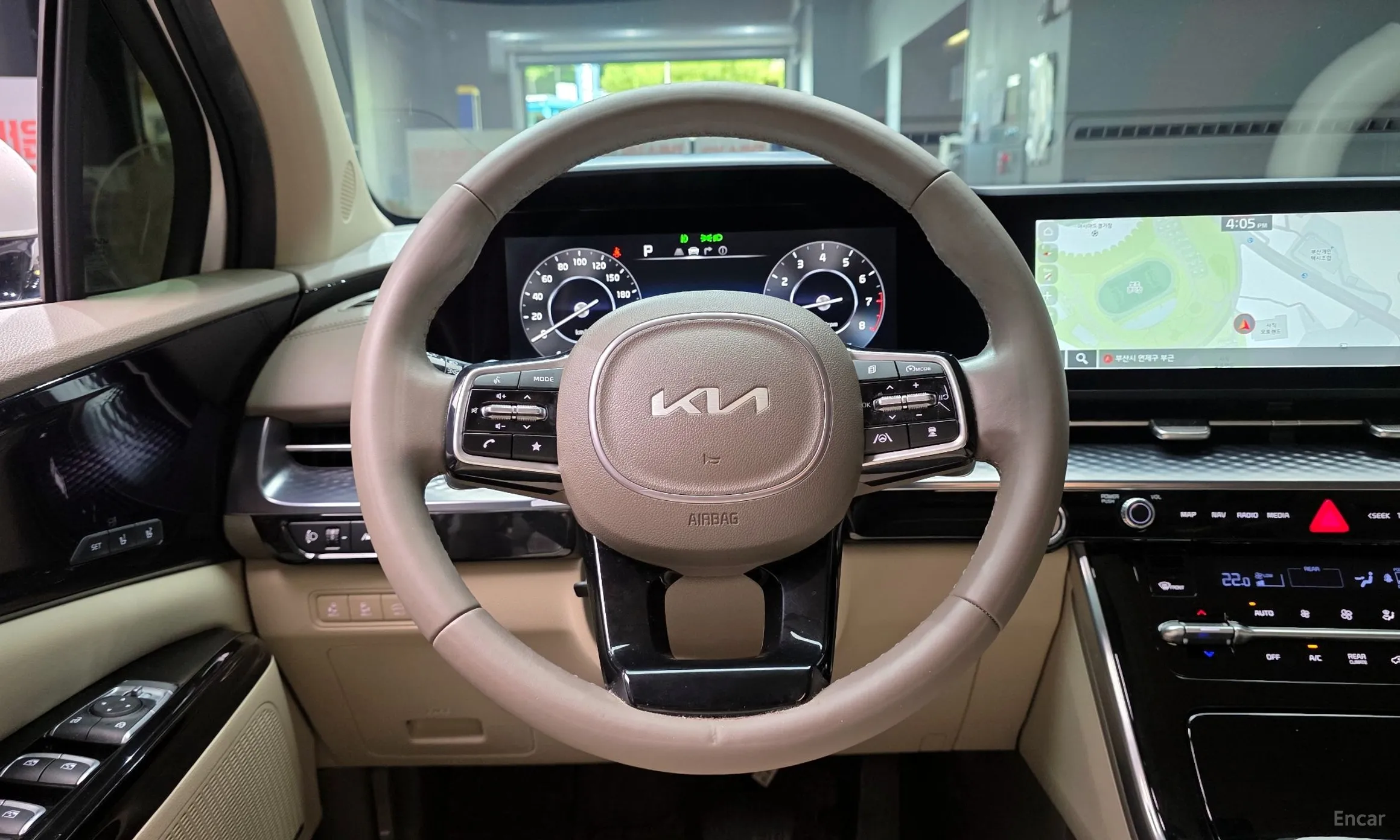 Kia Carnival Gen 4 превью 12
