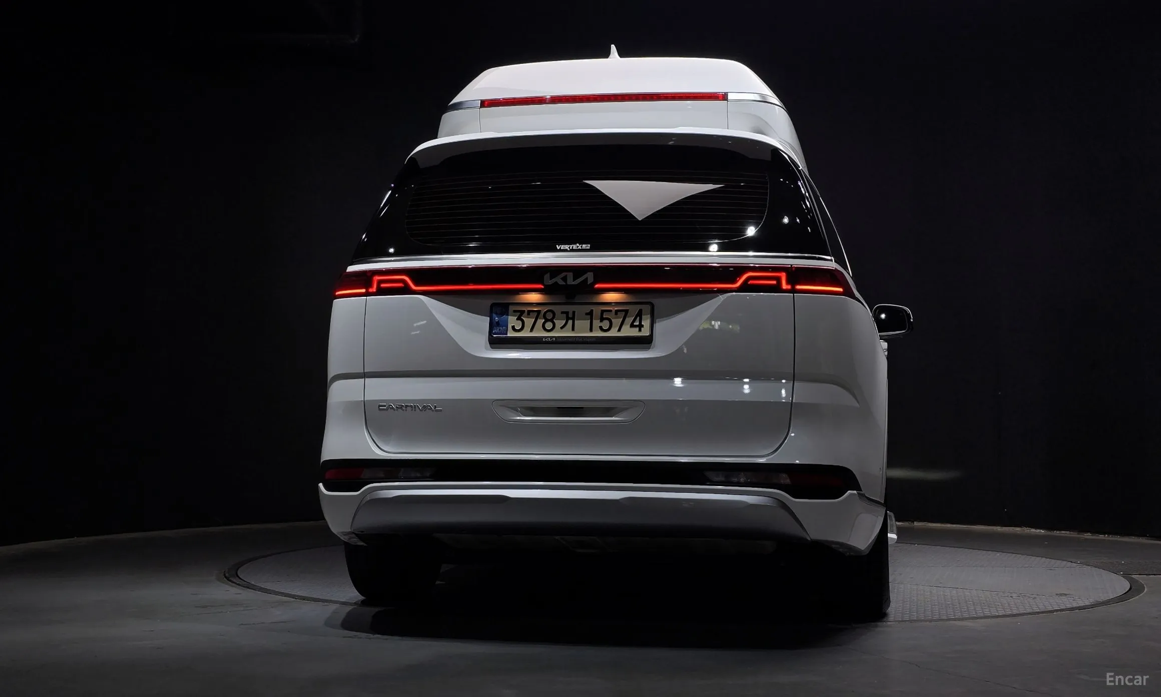 Kia Carnival Gen 4 превью 4