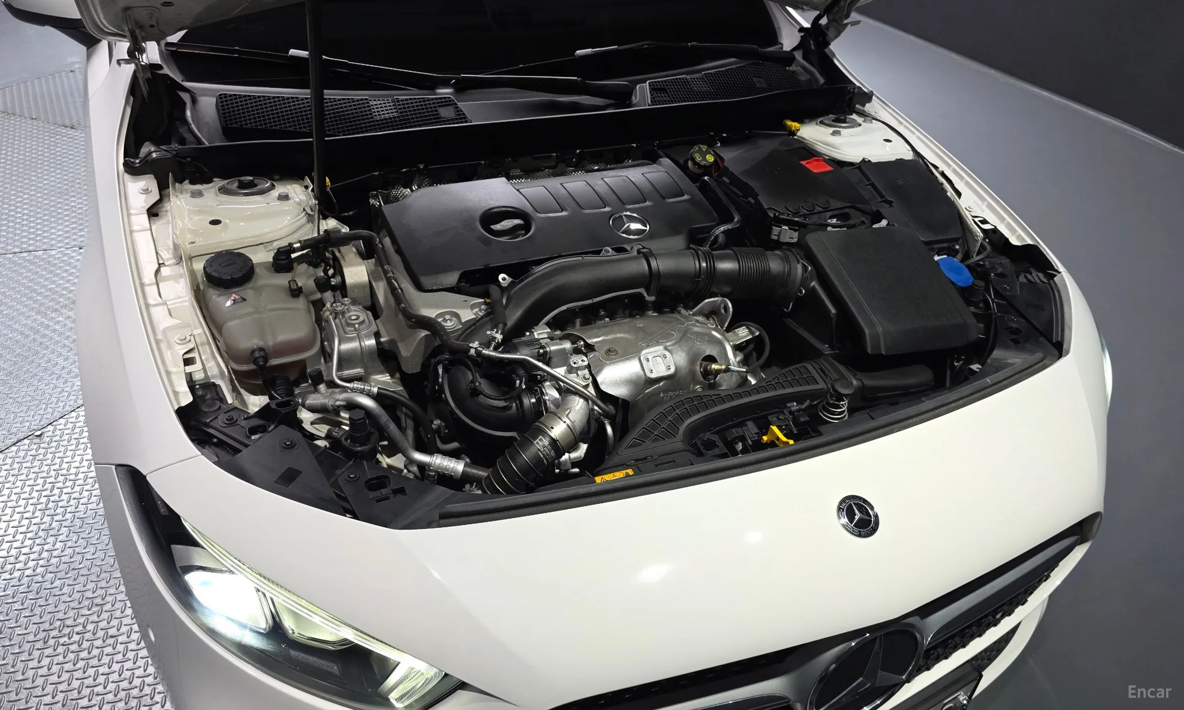 Mercedes Benz A-Class W177 превью 6