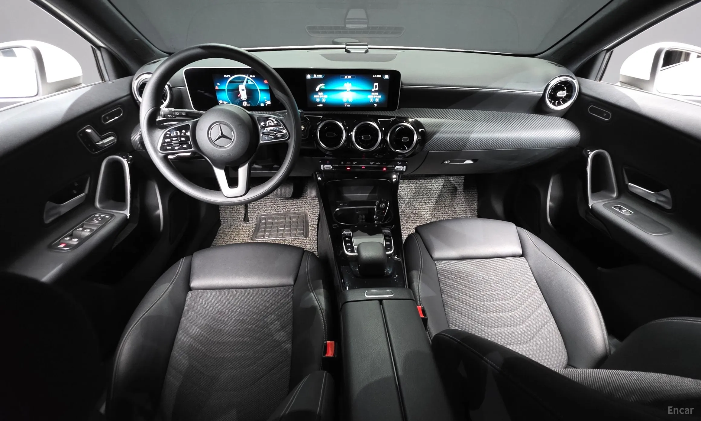 Mercedes Benz A-Class W177 превью 7