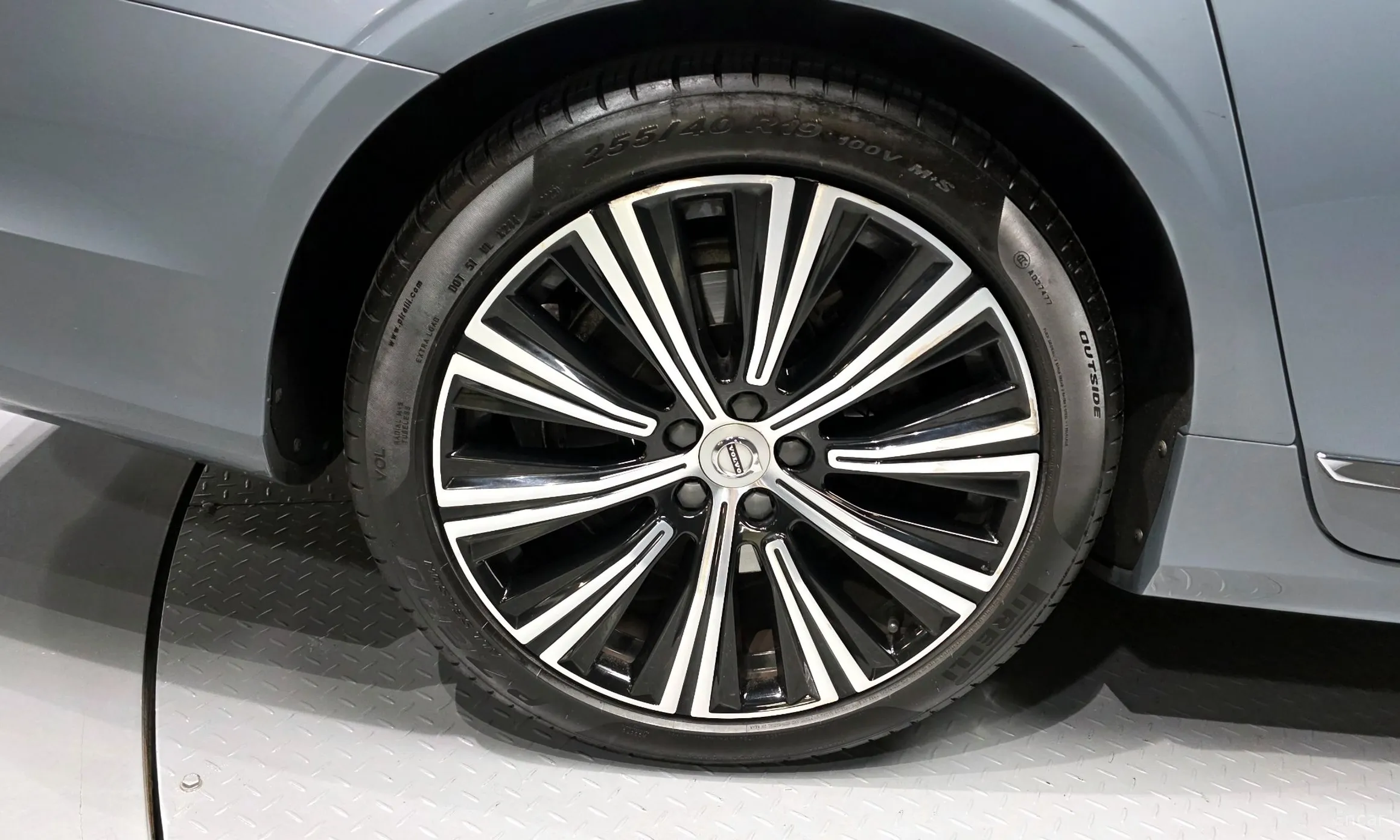 Volvo S90 превью 5