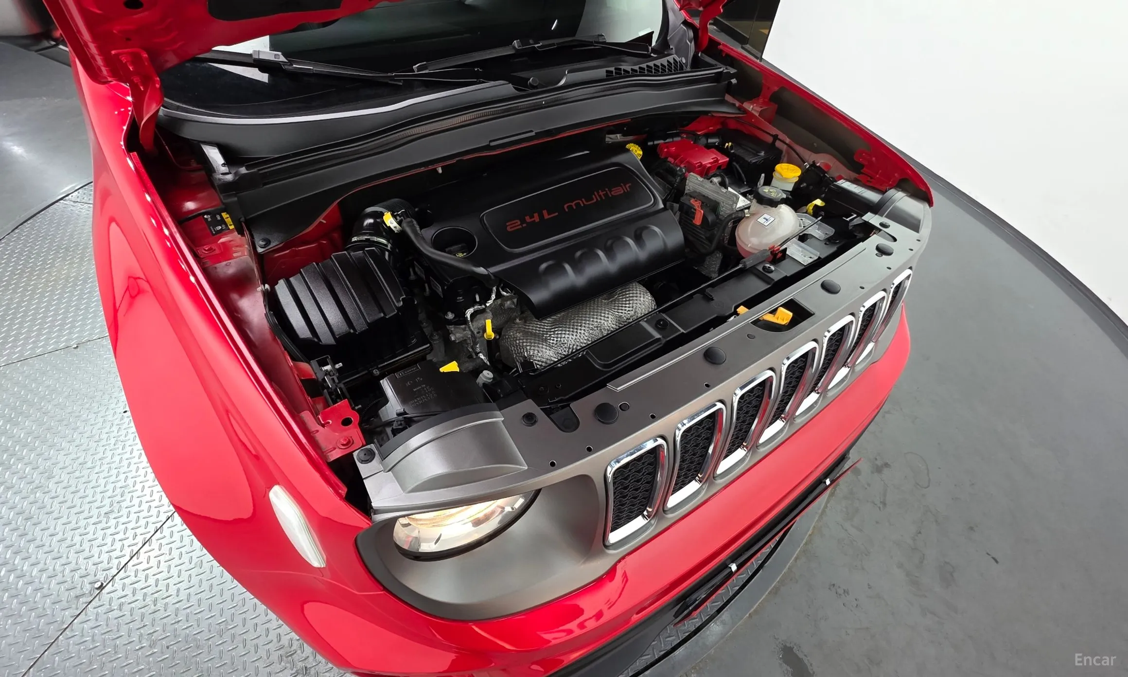 Jeep Renegade превью 6