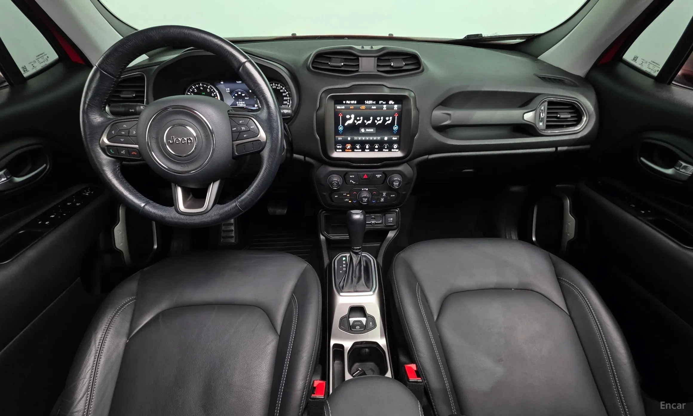 Jeep Renegade превью 7