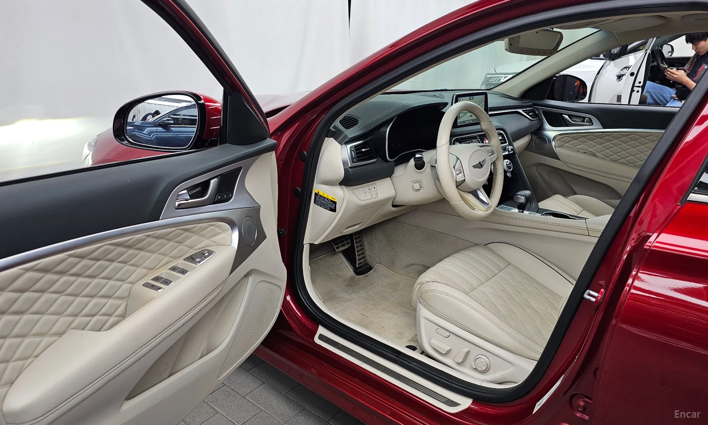 Genesis G70 превью 10