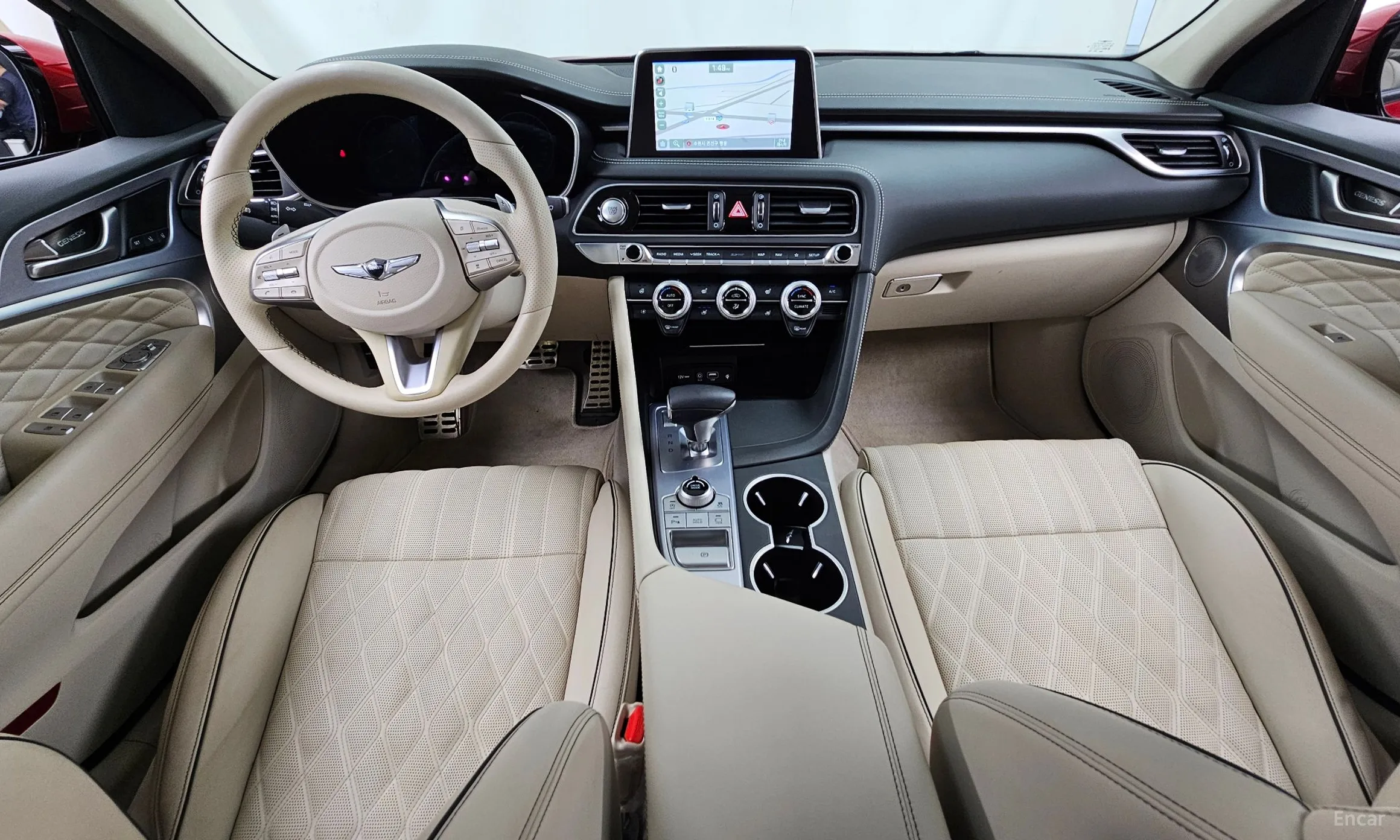 Genesis G70 превью 7
