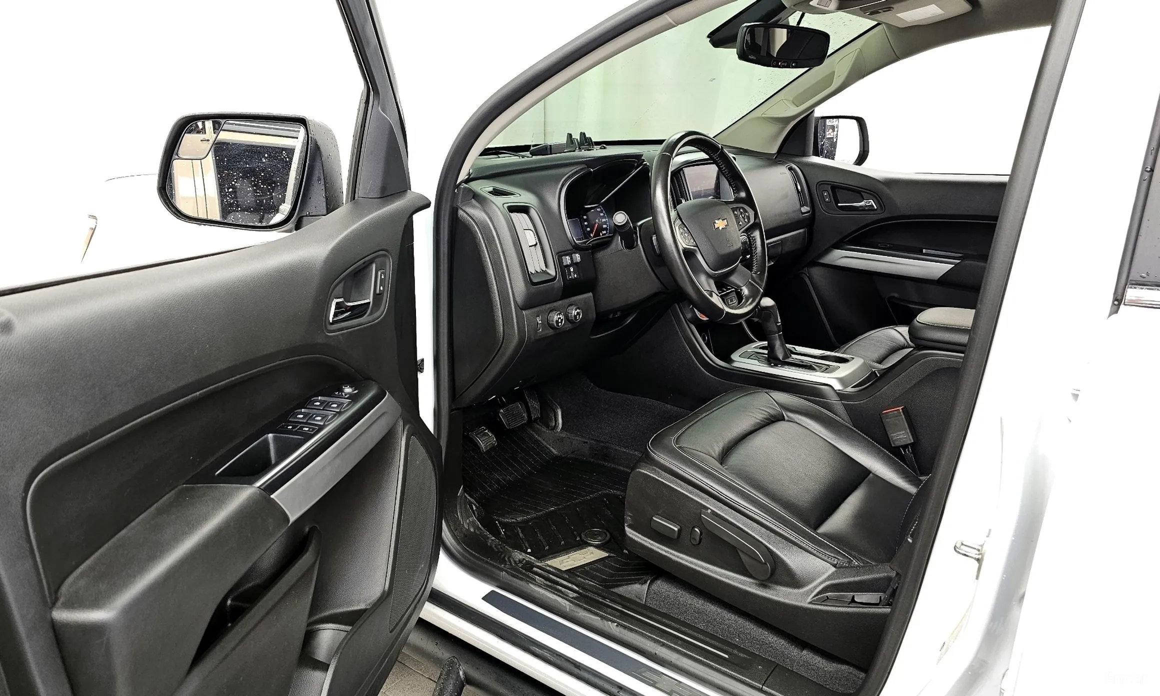 Chevrolet (GM Daewoo) Colorado превью 10