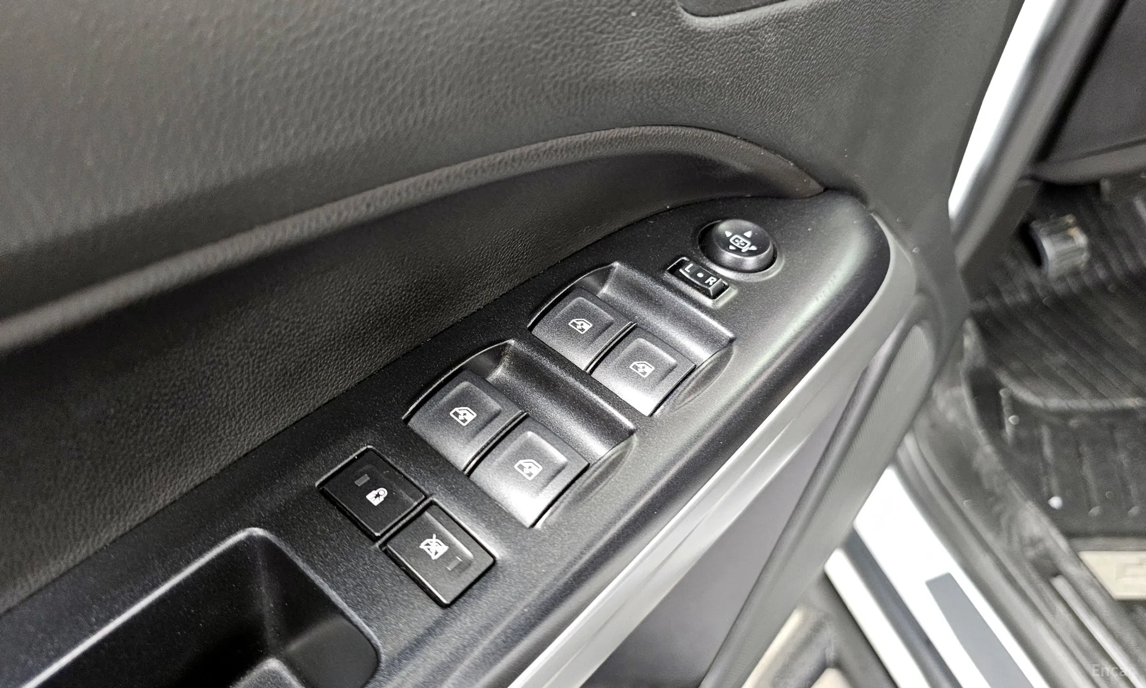 Chevrolet (GM Daewoo) Colorado превью 19