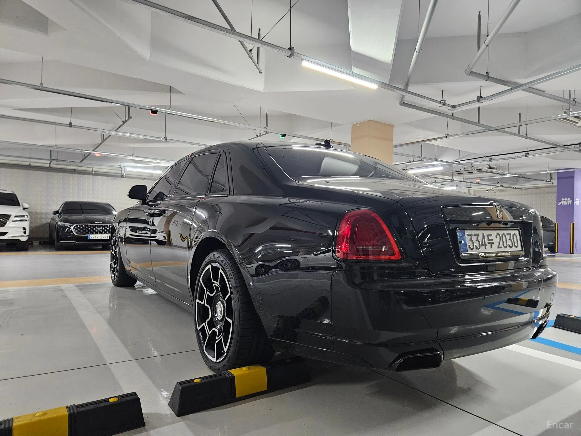 Rolls-Royce Ghost превью 4