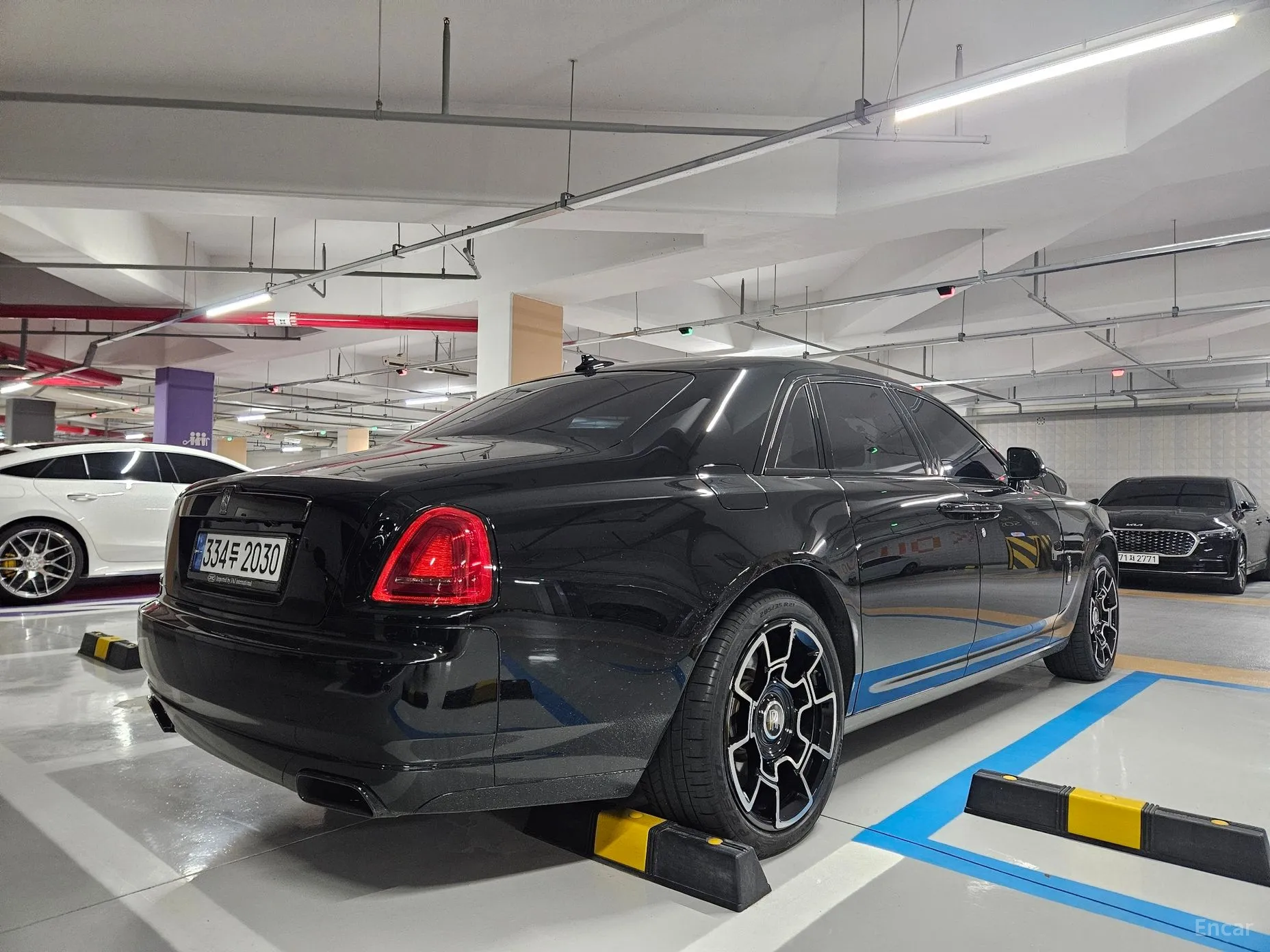 Rolls-Royce Ghost превью 6