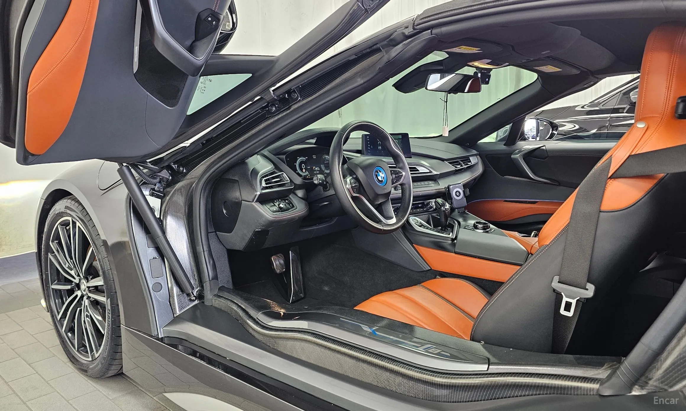BMW i8 превью 10