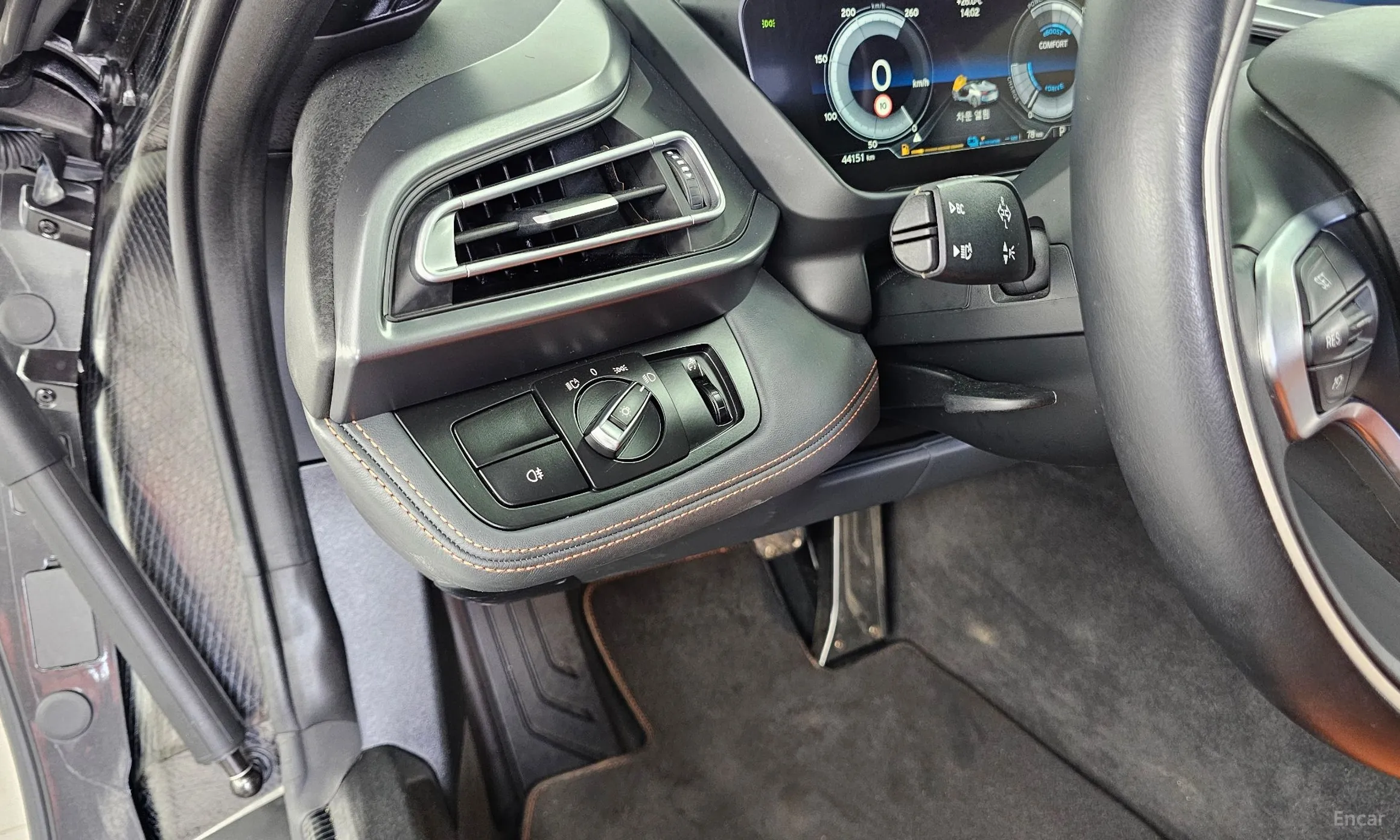BMW i8 превью 16