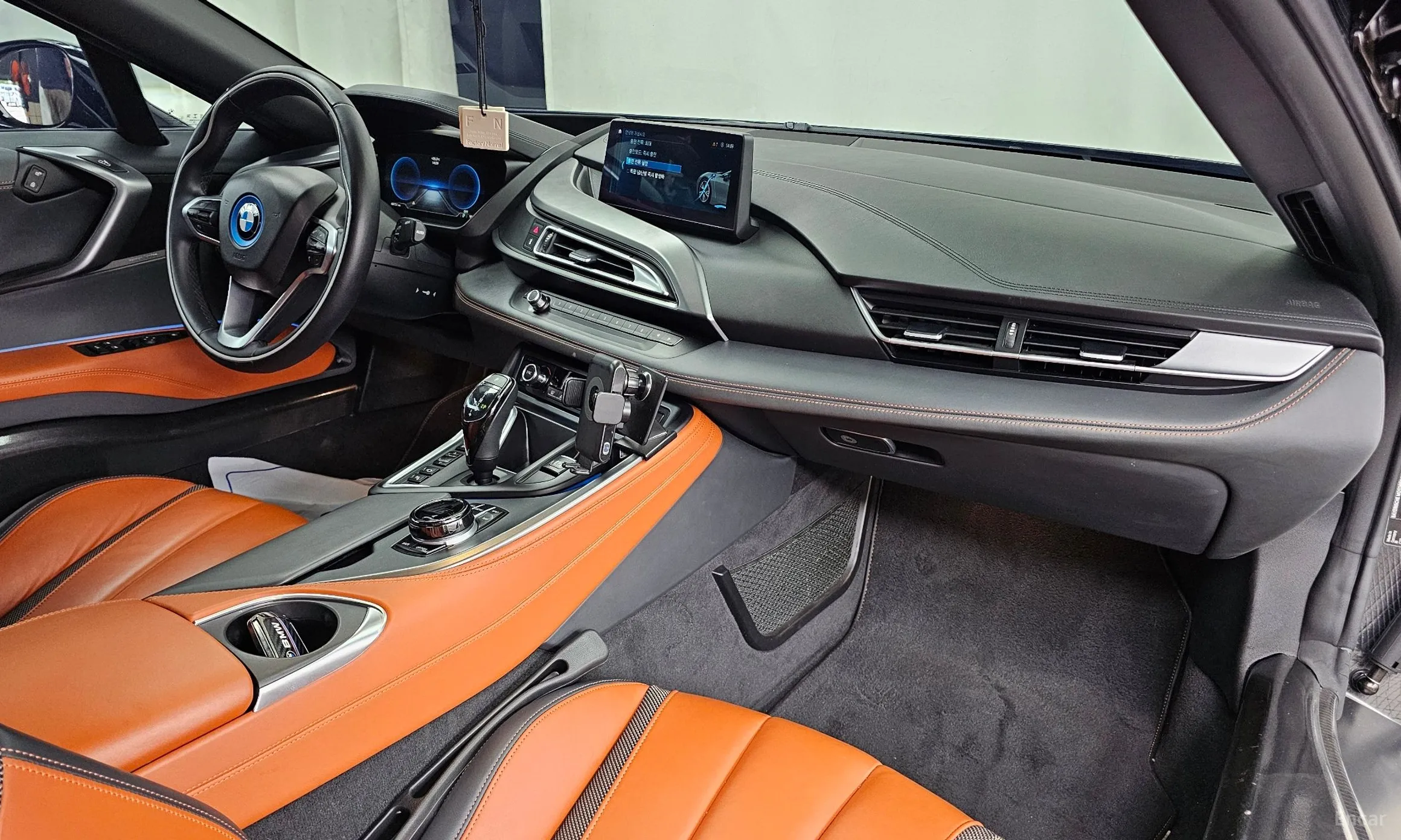 BMW i8 превью 7