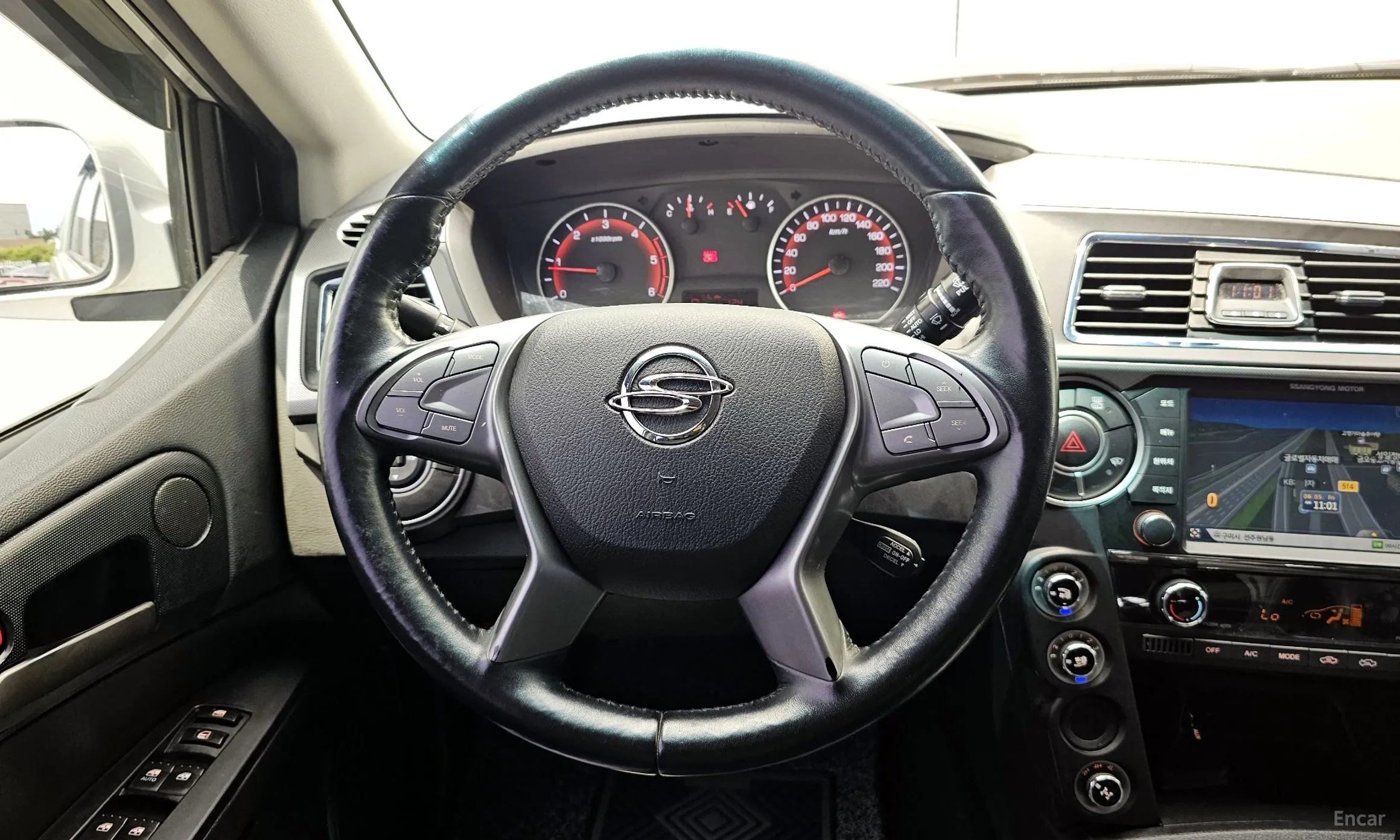 KG Mobility (SsangYong) Korando Sports превью 12
