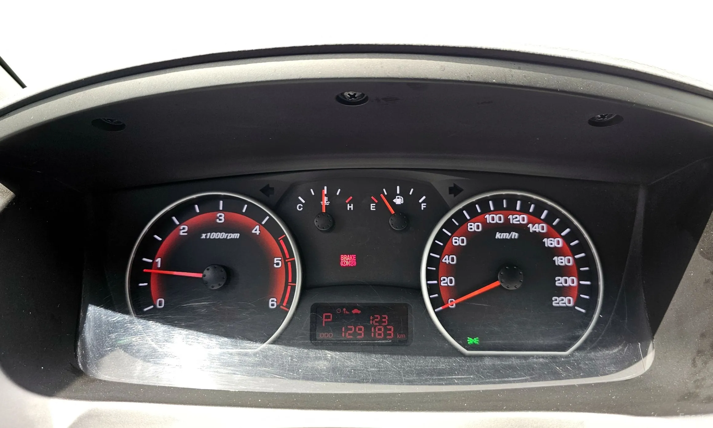 KG Mobility (SsangYong) Korando Sports превью 8