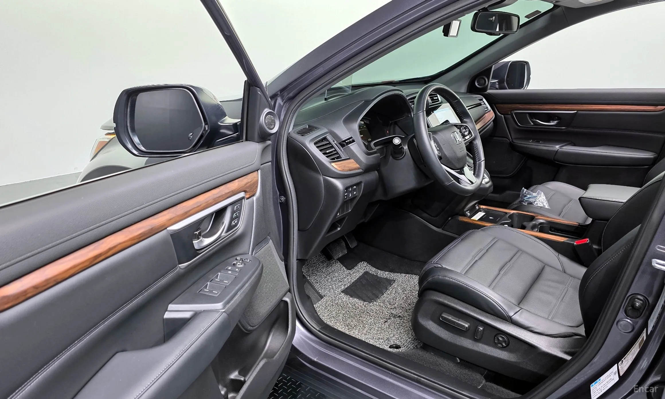 Honda CR-V 5th generation превью 10