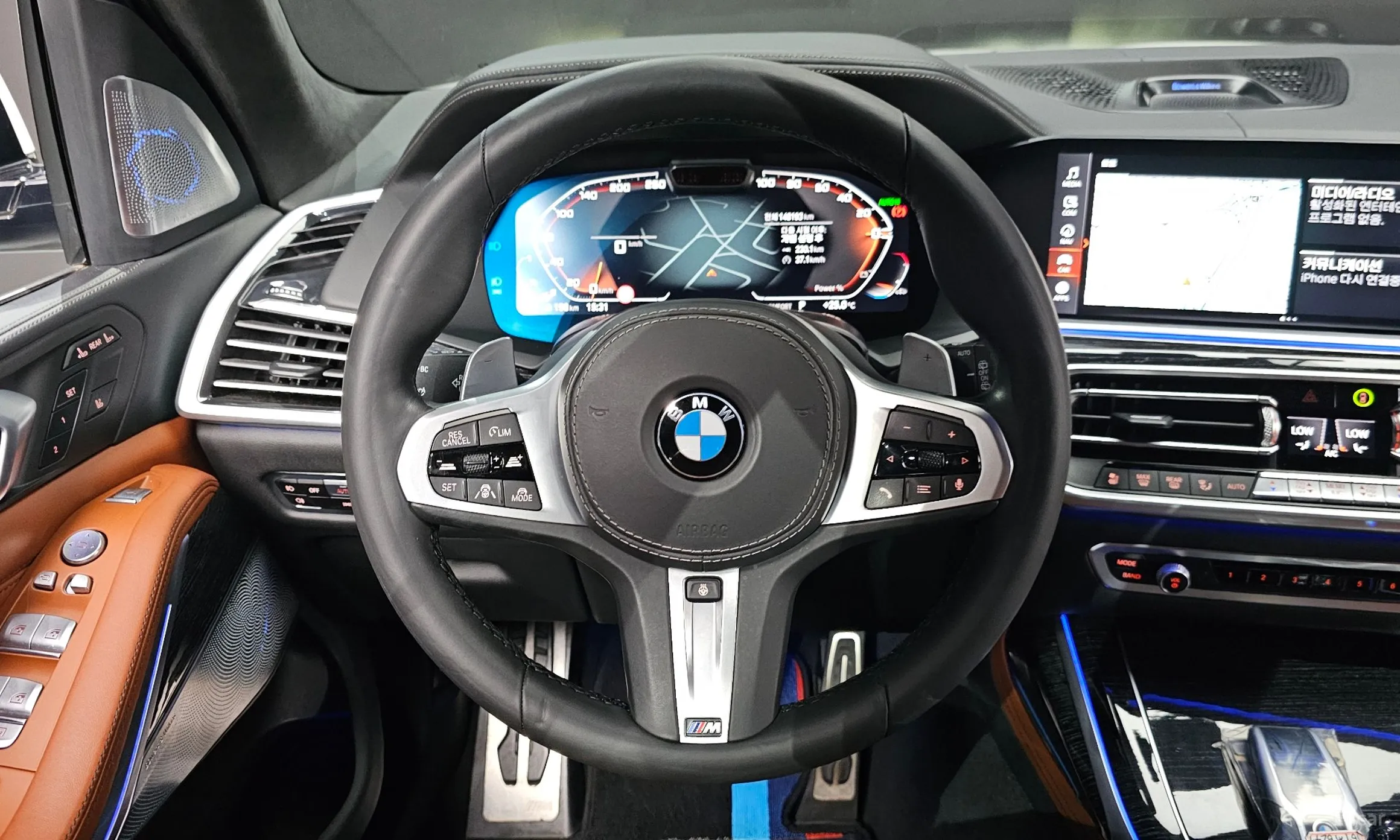 BMW X7 (G07) превью 13