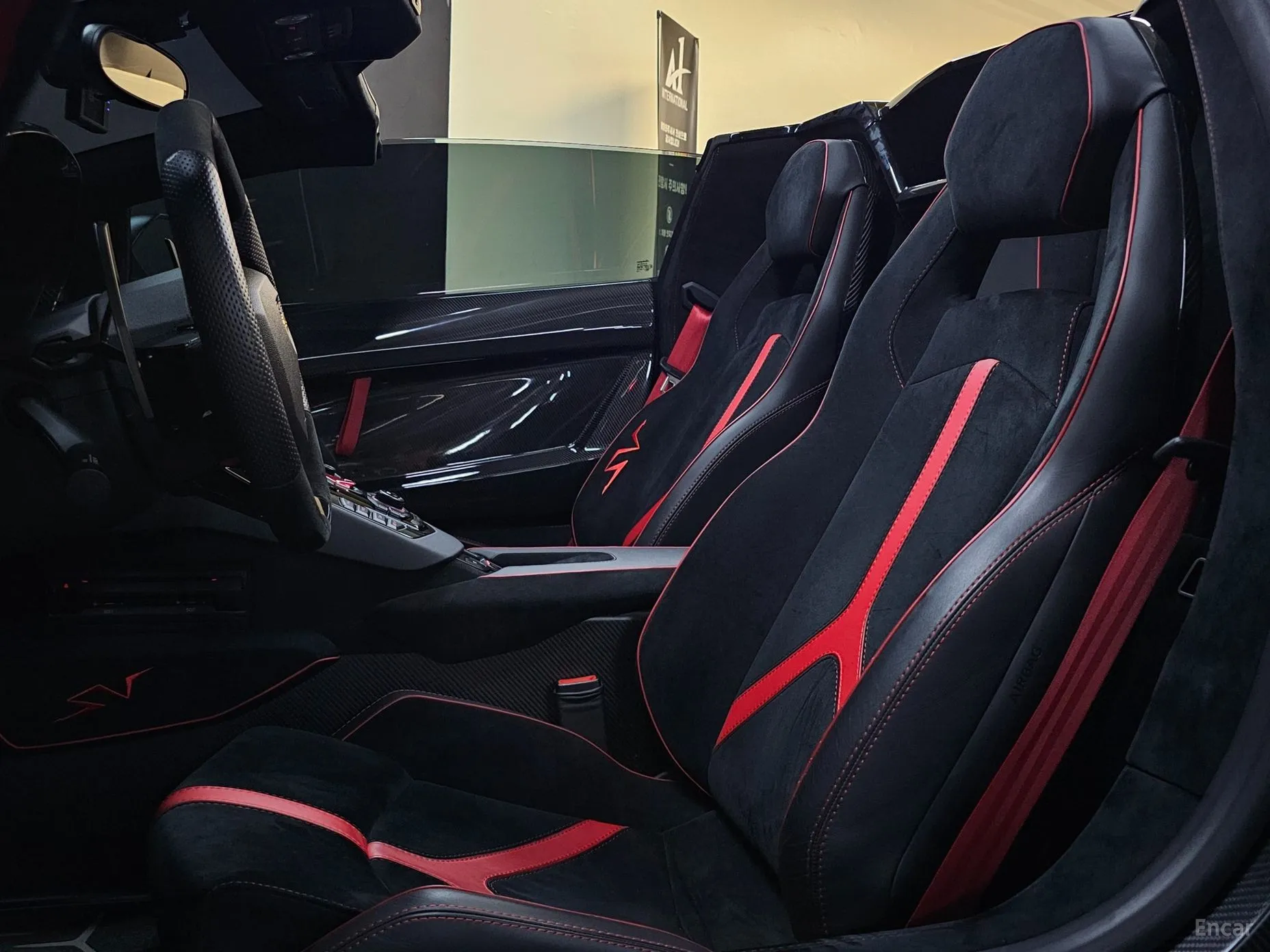 Lamborghini Aventador превью 16