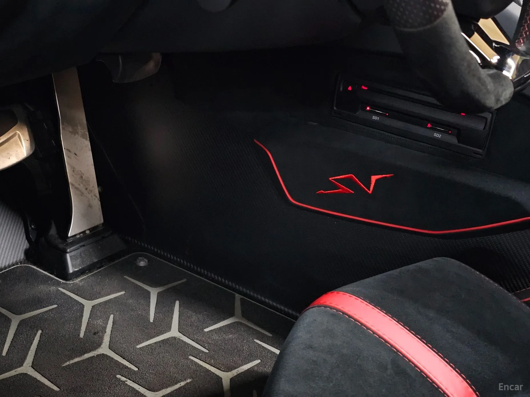 Lamborghini Aventador превью 17