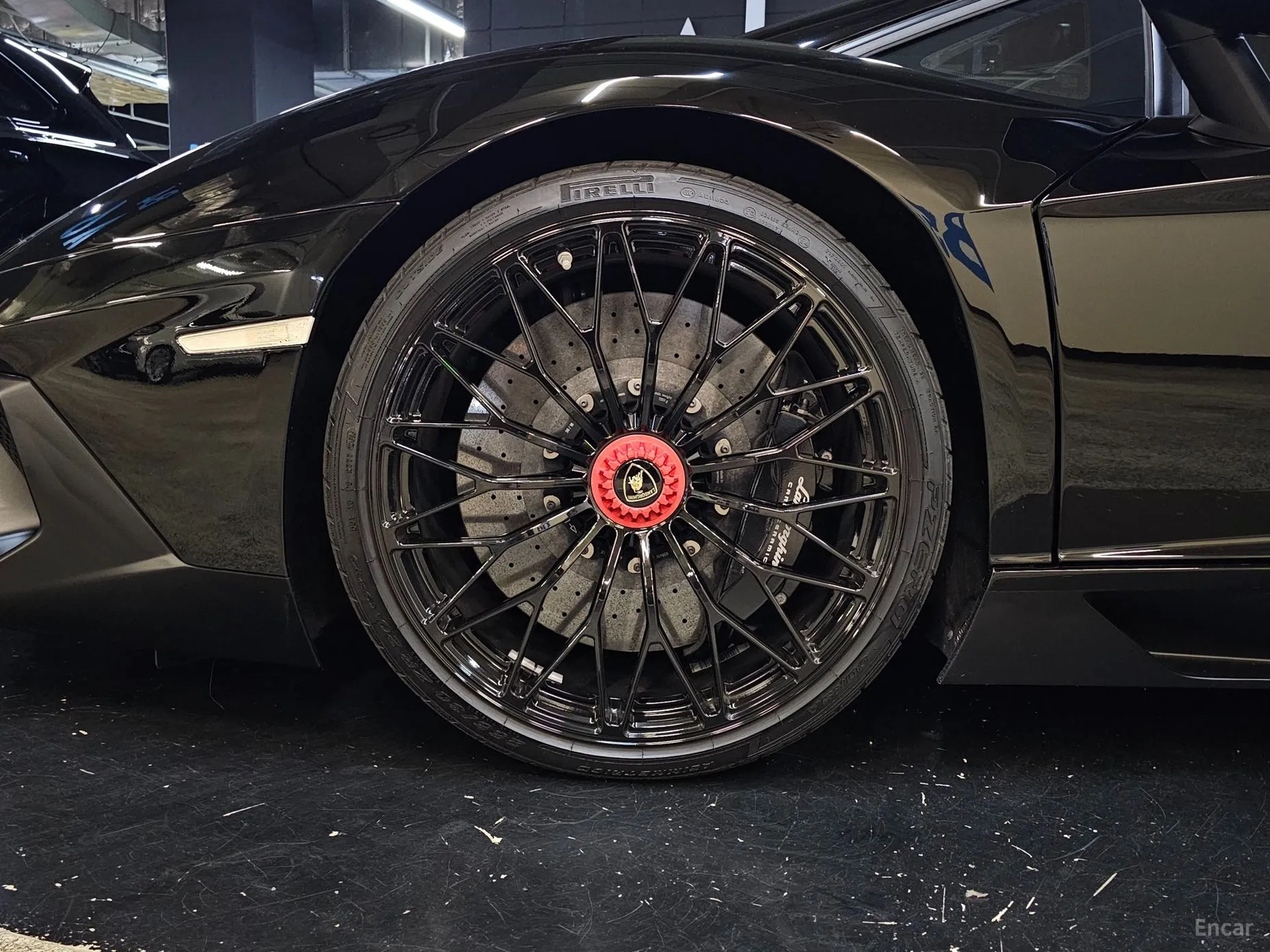Lamborghini Aventador превью 7