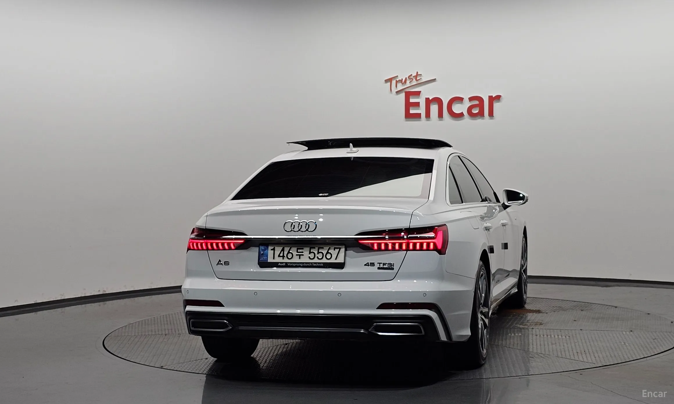 Audi A6 (C8) превью 4