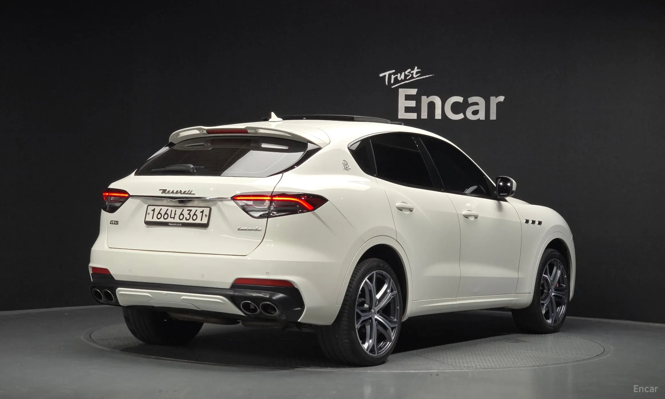 Maserati Levante превью 2
