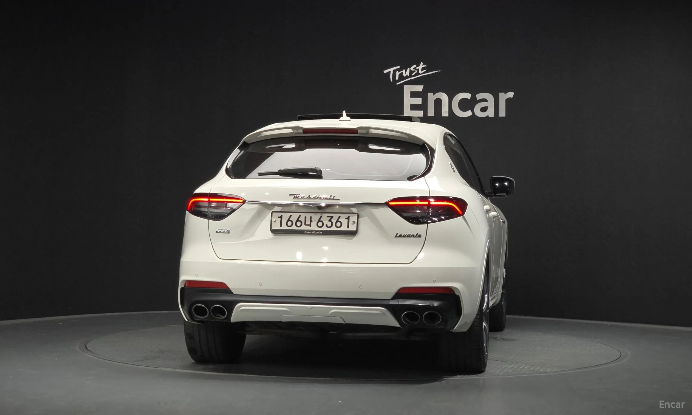 Maserati Levante превью 4