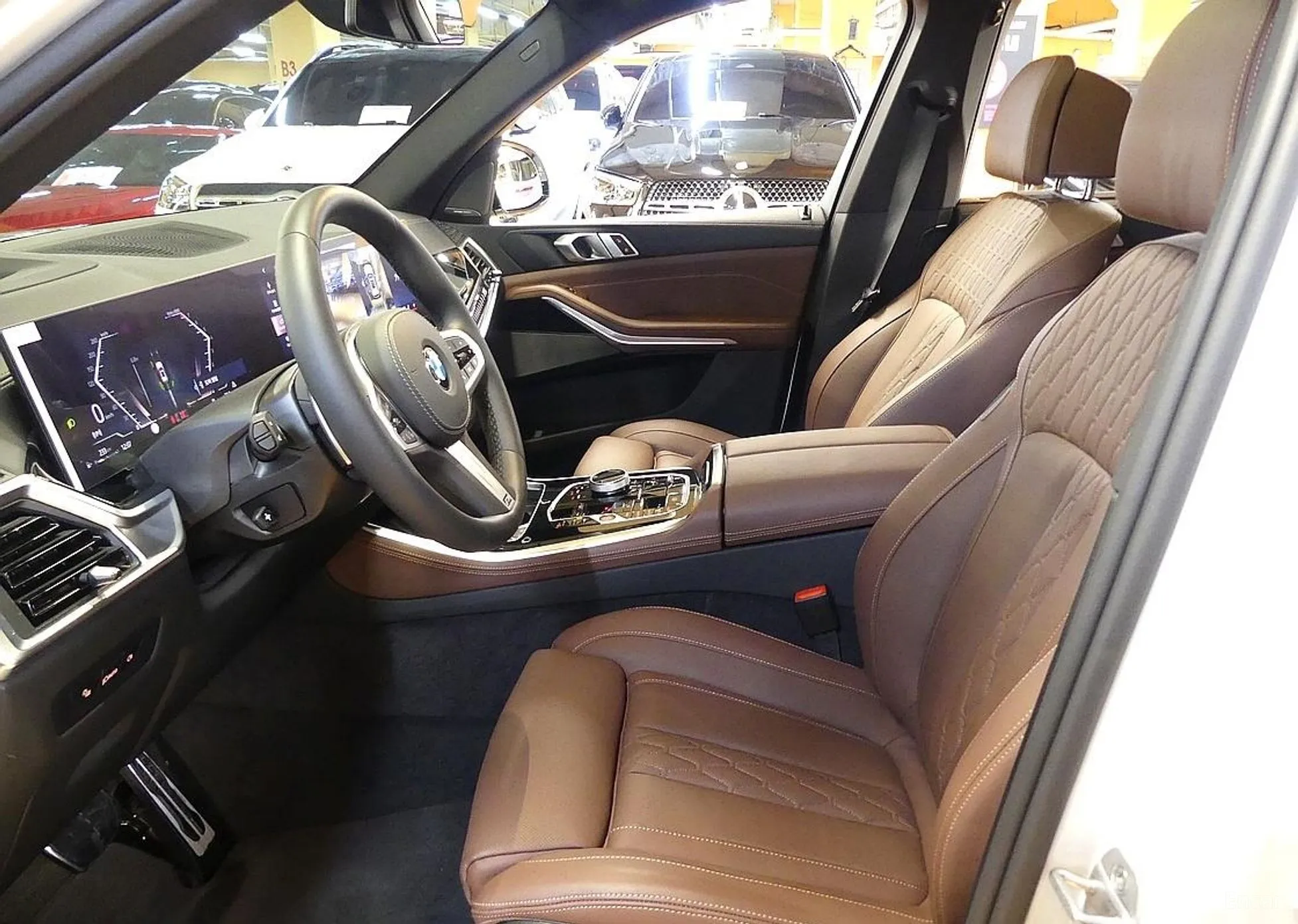 BMW X5 (G05) превью 10