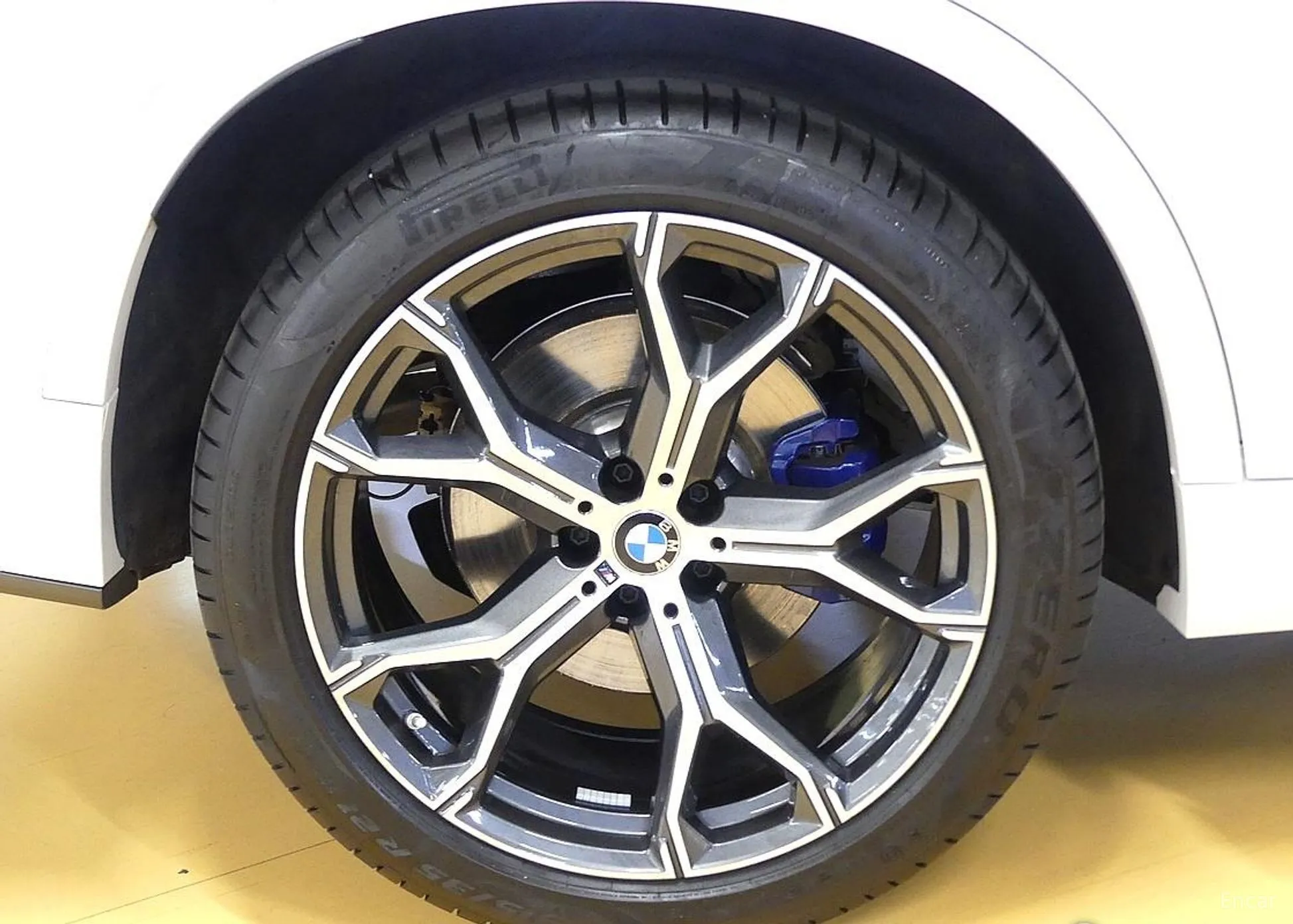 BMW X5 (G05) превью 5
