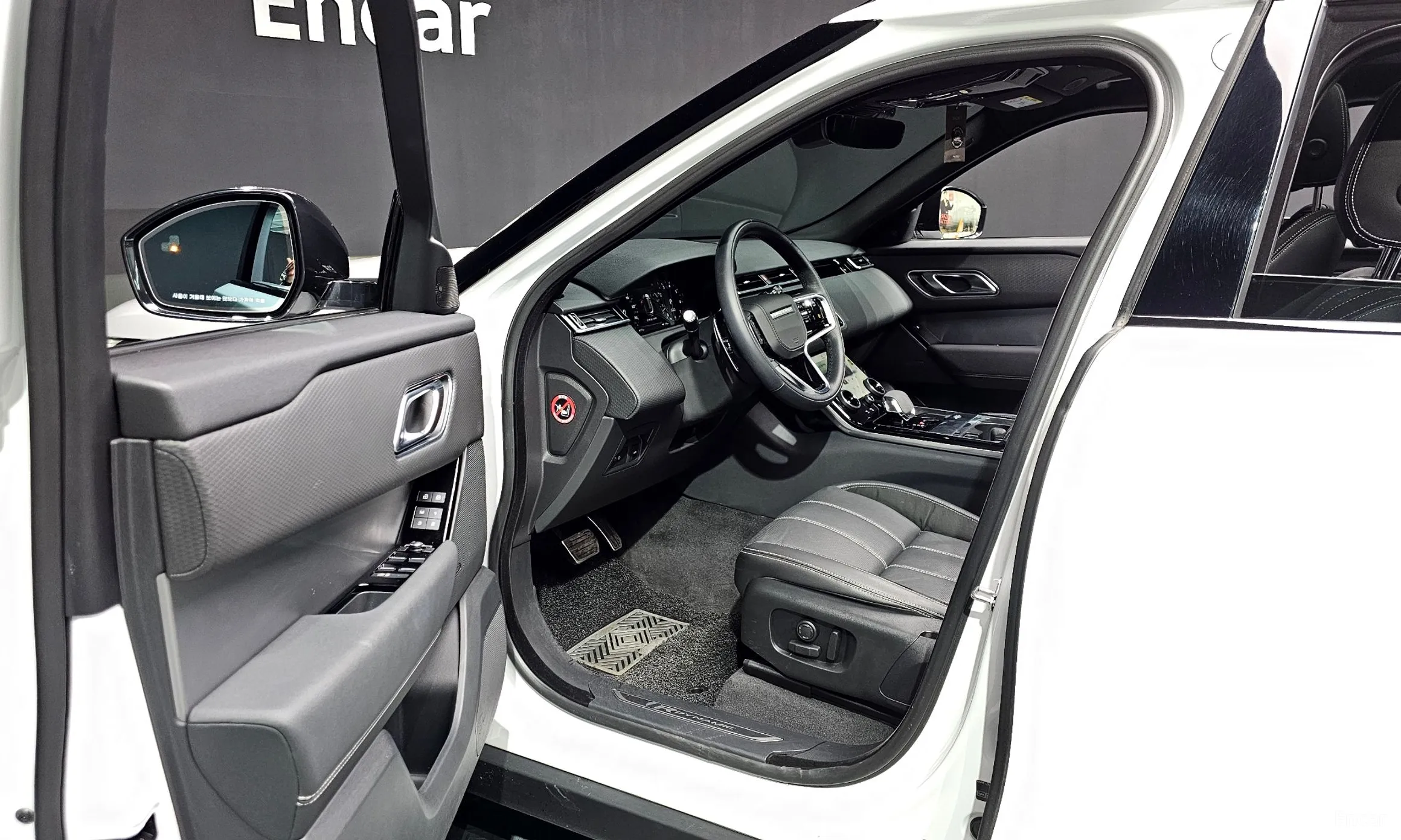 Land Rover Range Rover Bella превью 10