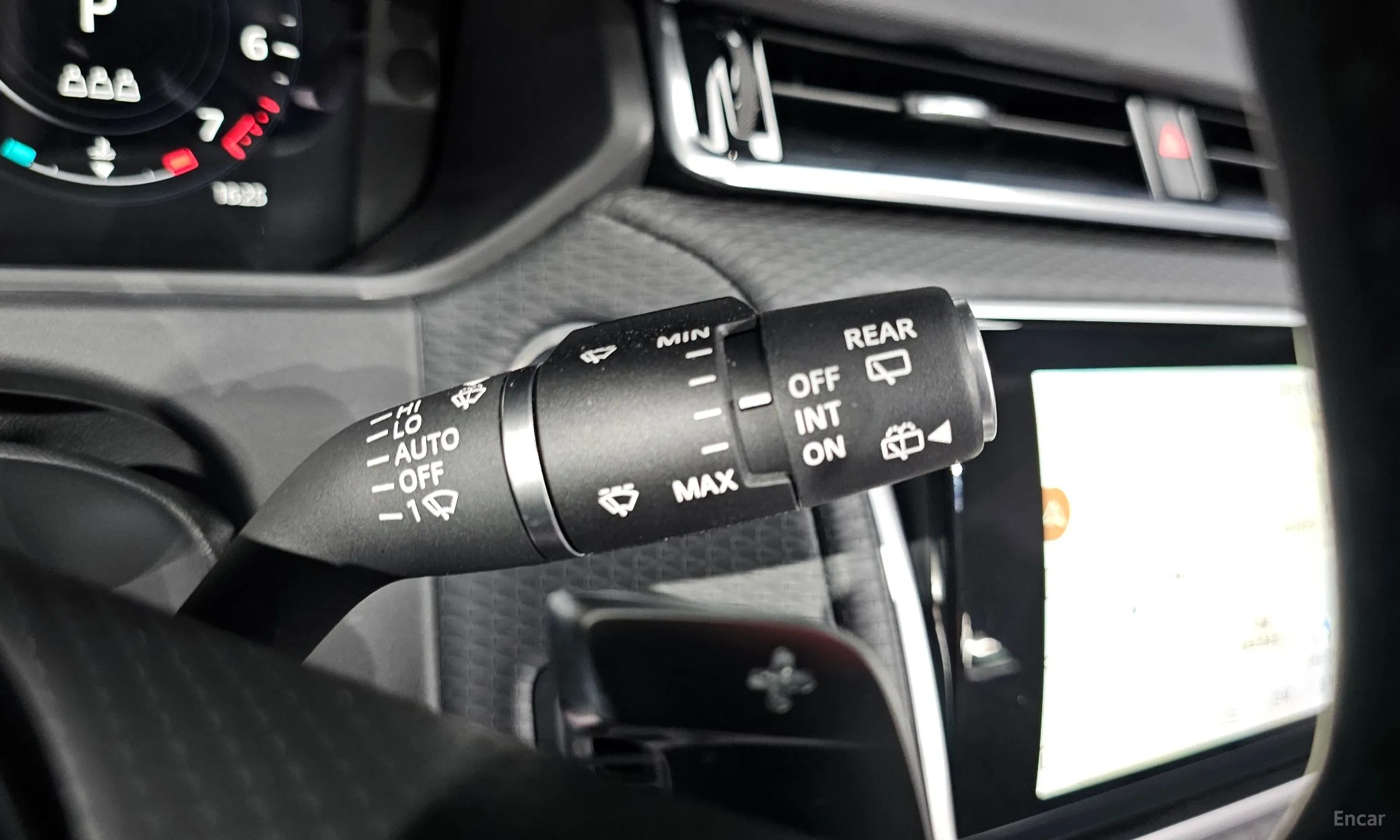 Land Rover Range Rover Bella превью 18