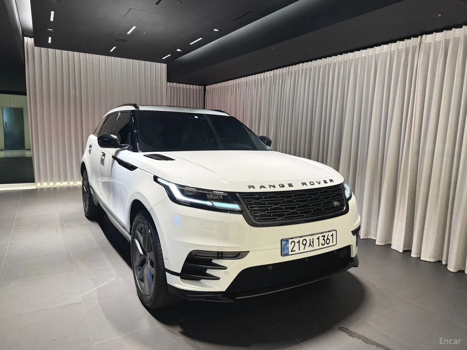 Land Rover Range Rover Bella