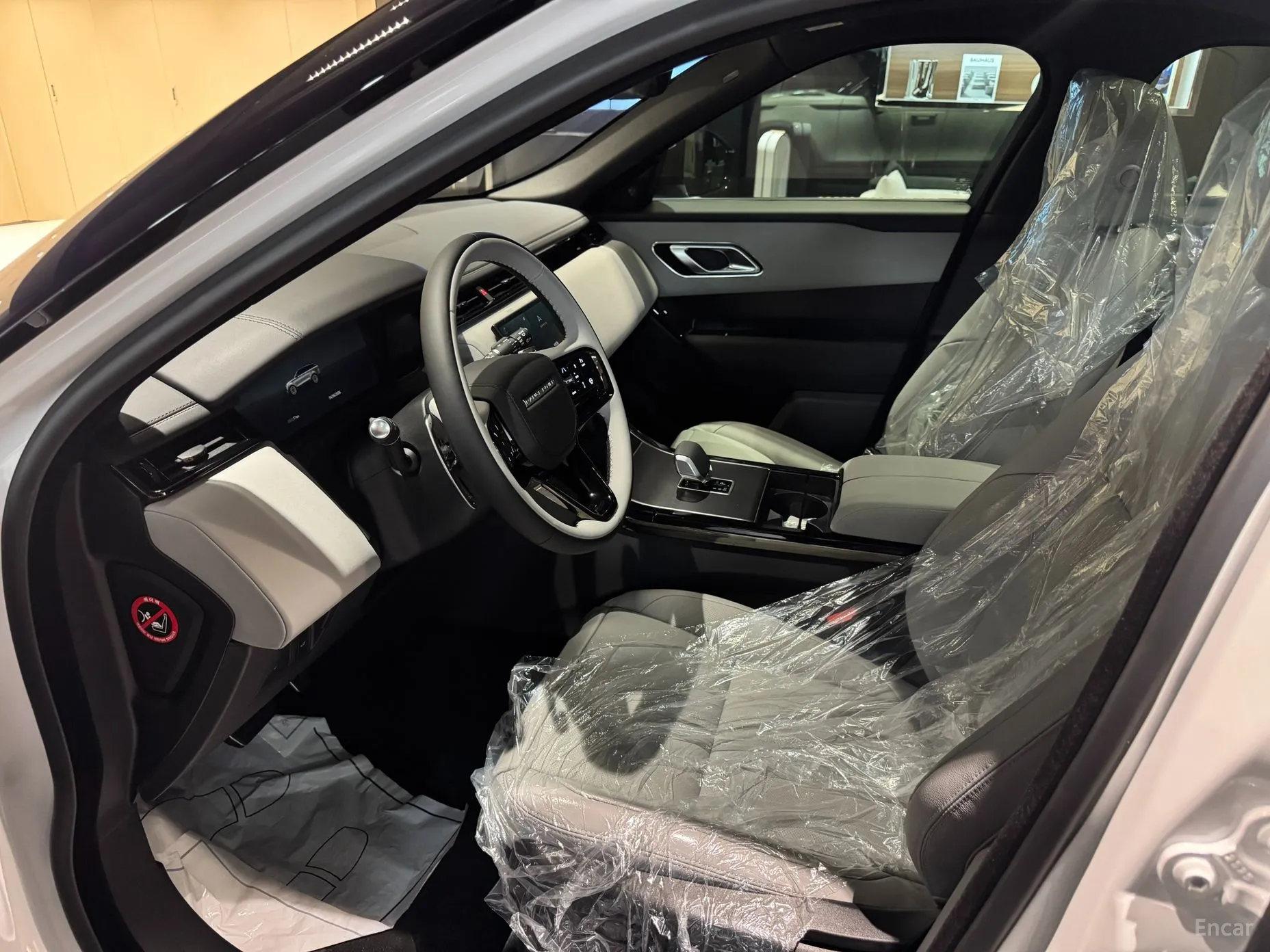Land Rover Range Rover Bella превью 7