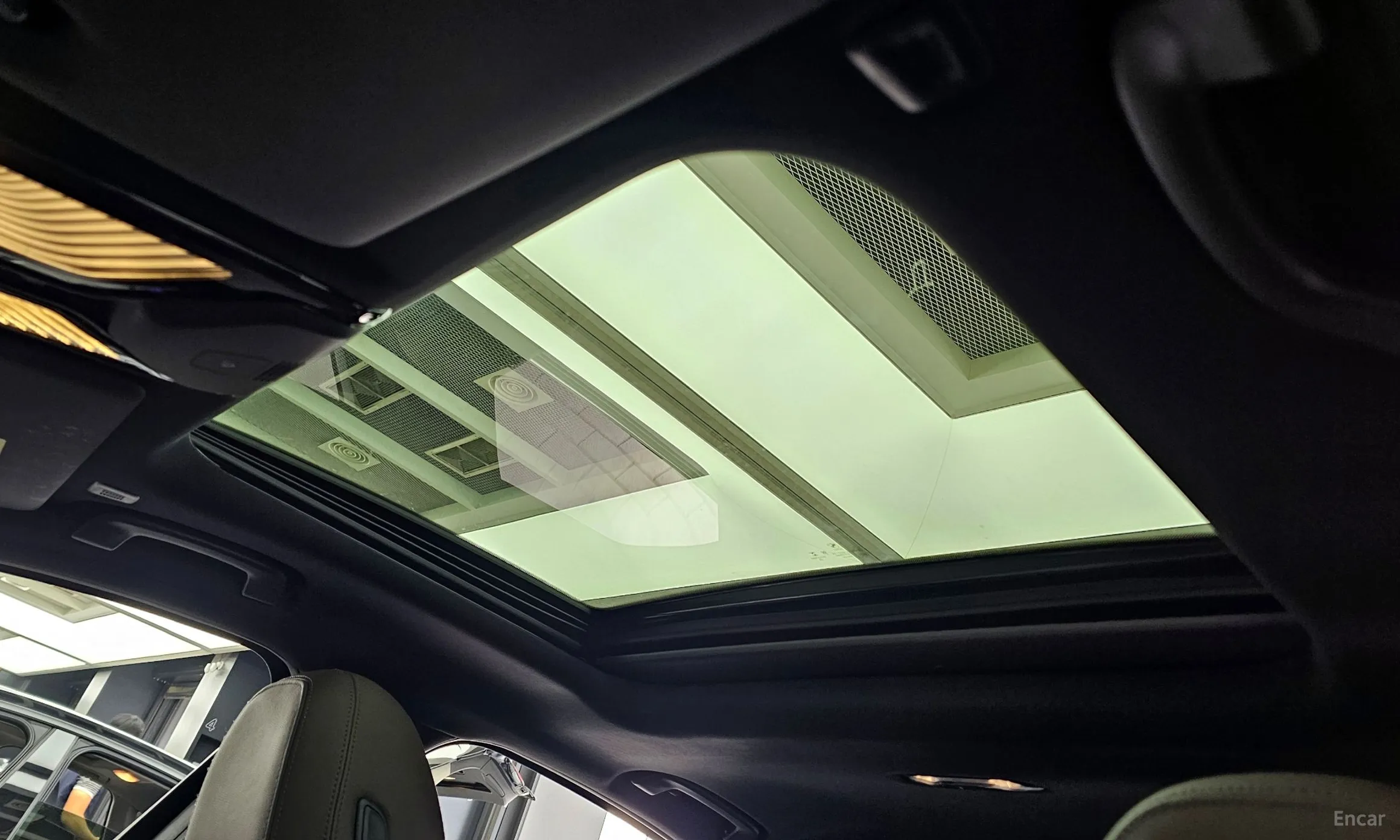 BMW 3 Series (G20) превью 18