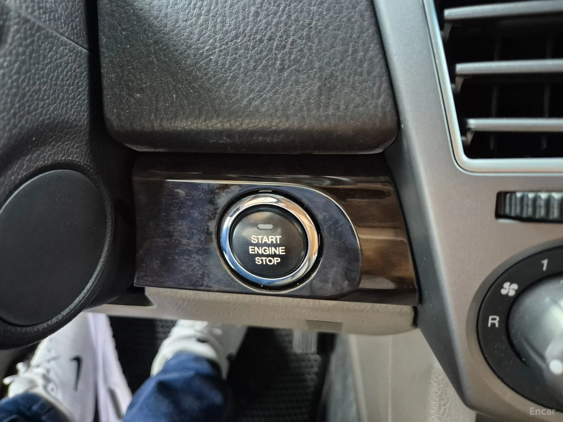 KG Mobility (SsangYong) Korando Turismo превью 17