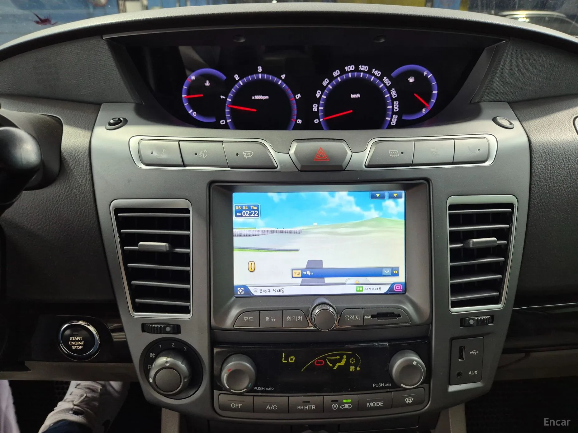 KG Mobility (SsangYong) Korando Turismo превью 9