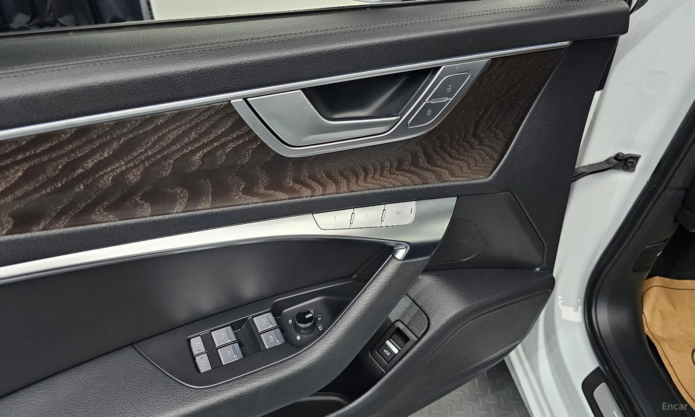 Audi A6 (C8) превью 13