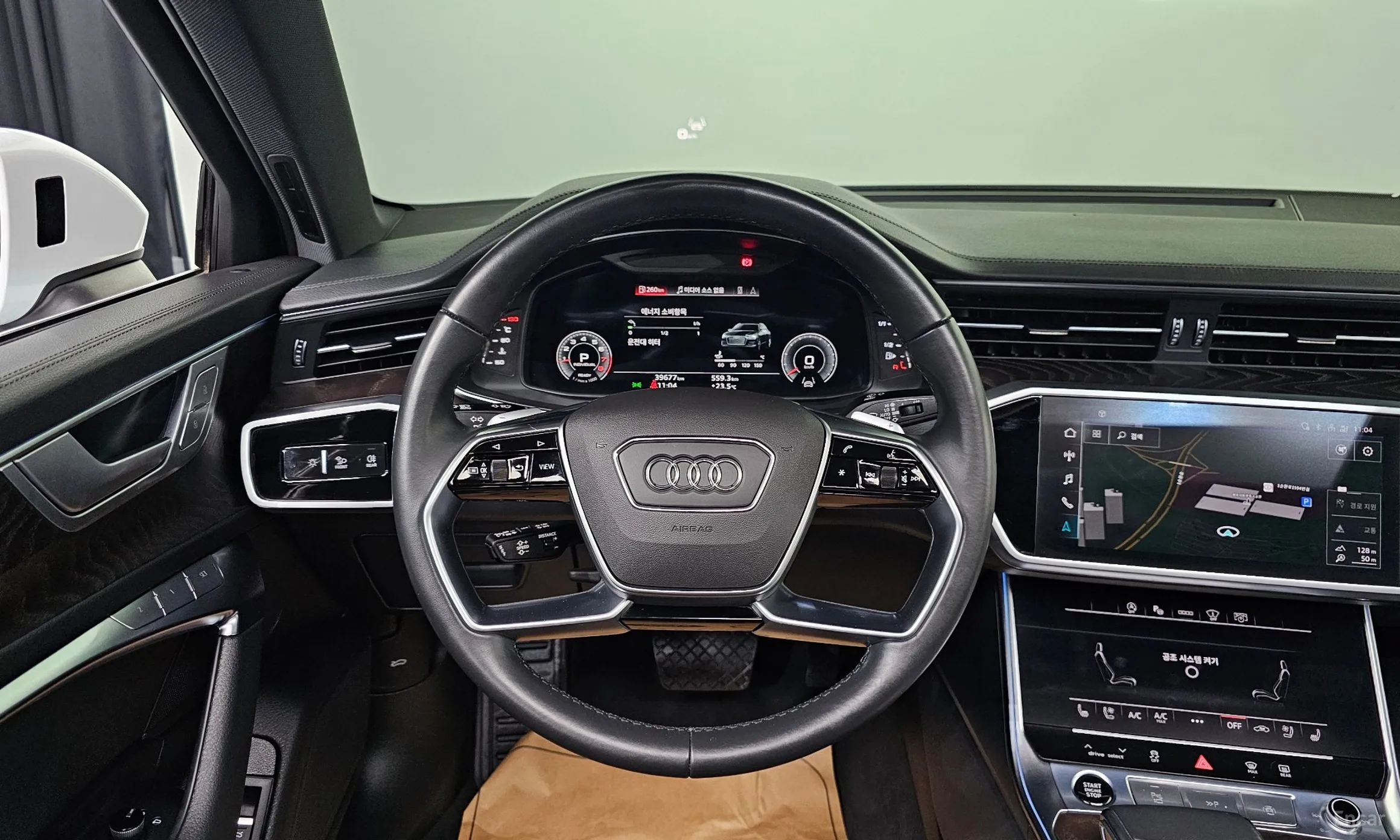 Audi A6 (C8) превью 17