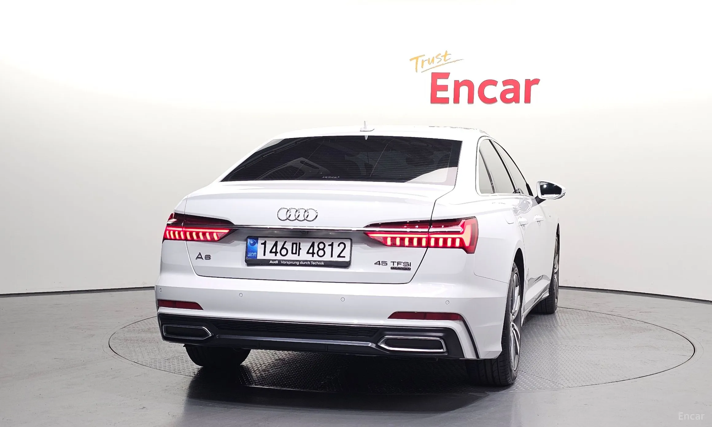 Audi A6 (C8) превью 4