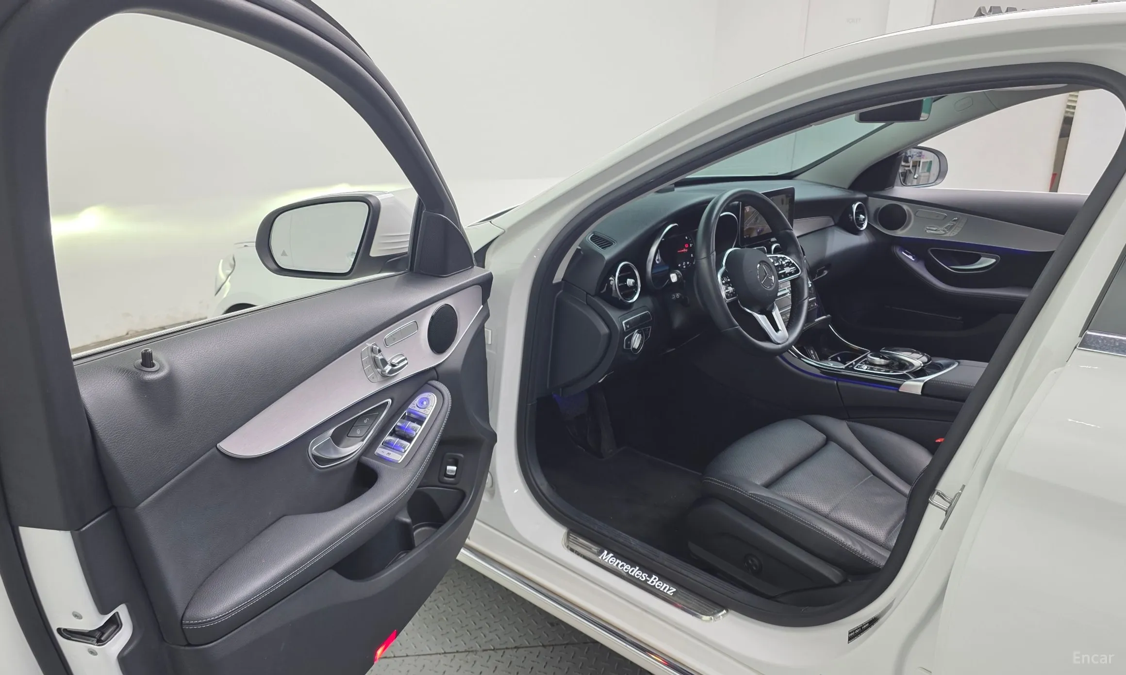 Mercedes Benz C-Class W205 превью 10
