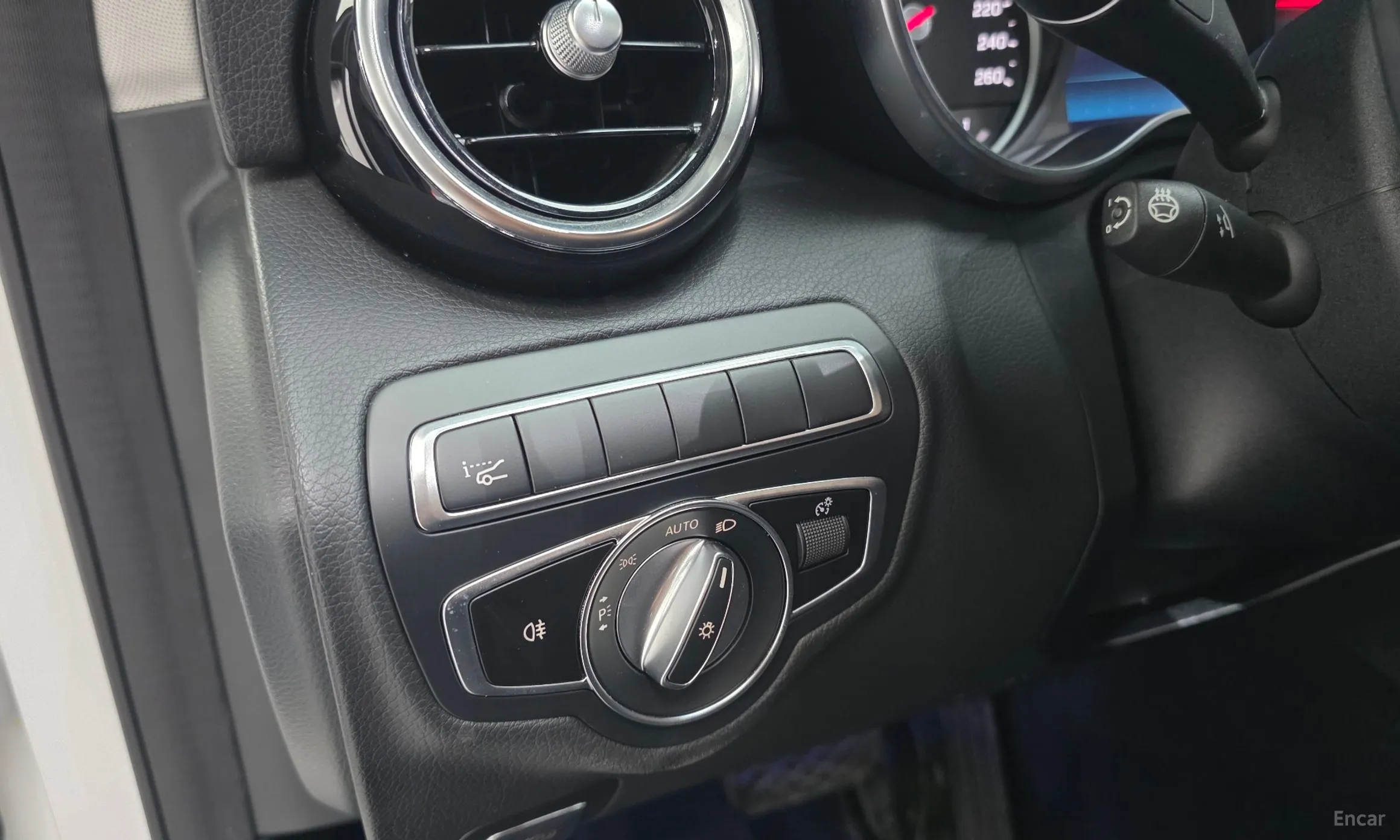 Mercedes Benz C-Class W205 превью 18