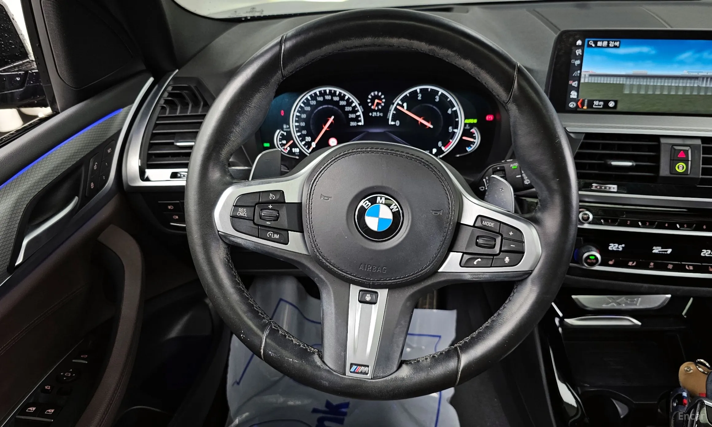 BMW X3 (G01) превью 13