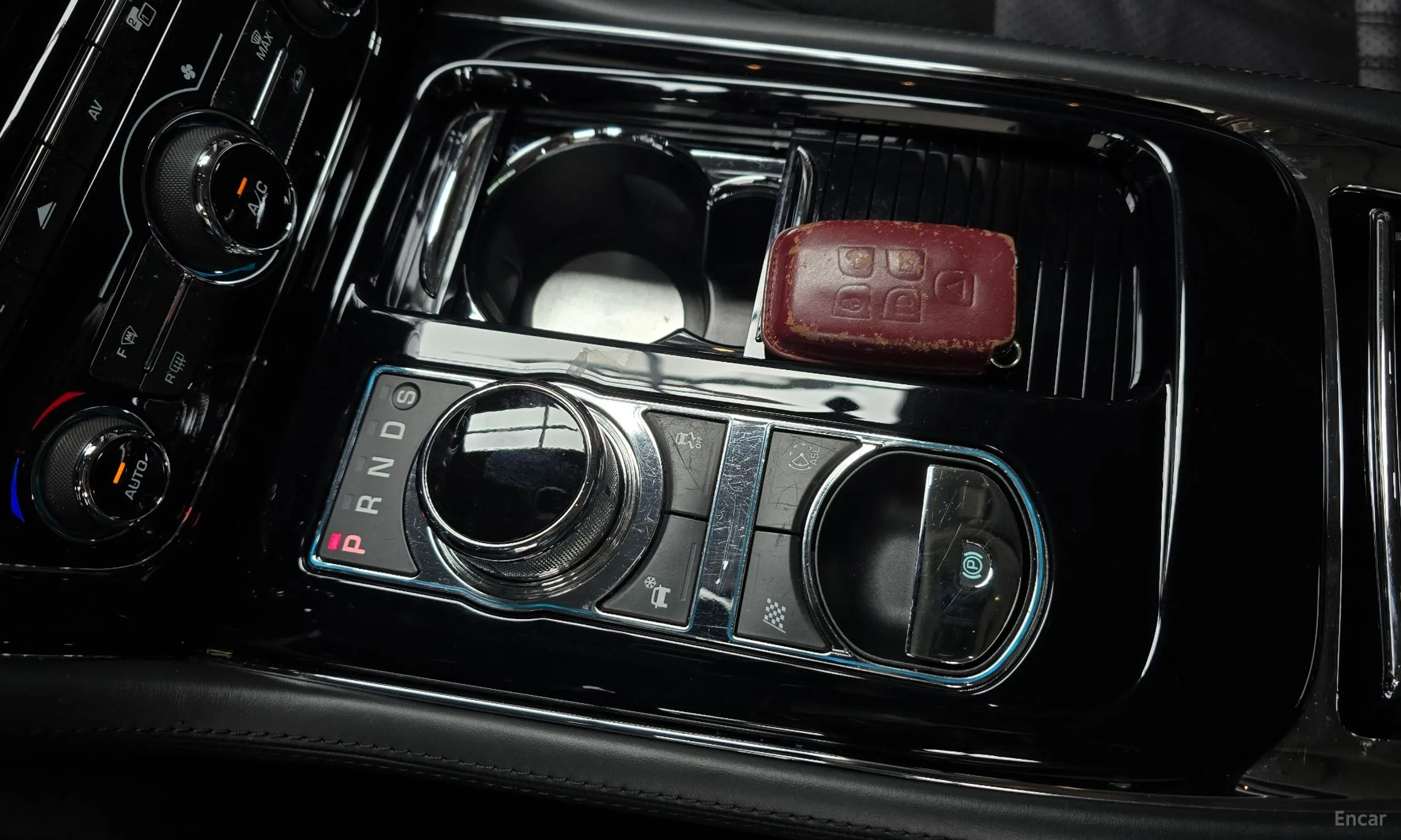 Jaguar All New XJ превью 9