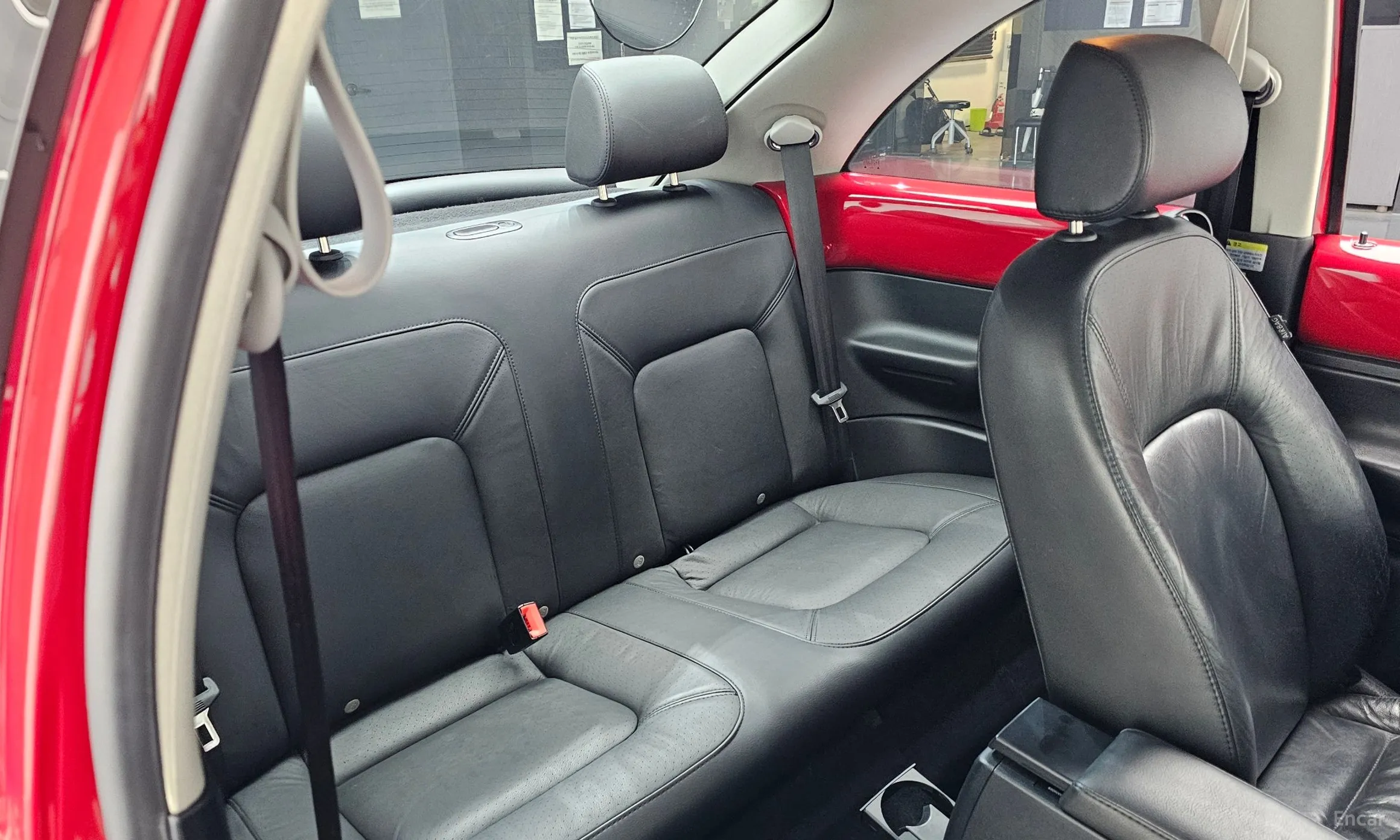Volkswagen New Beetle превью 11