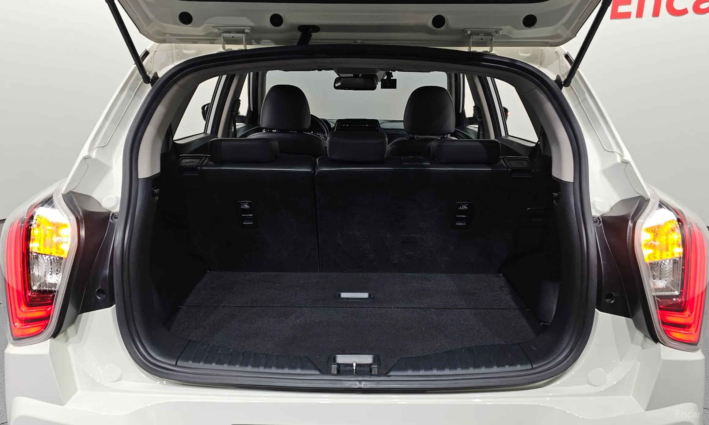 KG Mobility (SsangYong) Berry New Tivoli превью 15