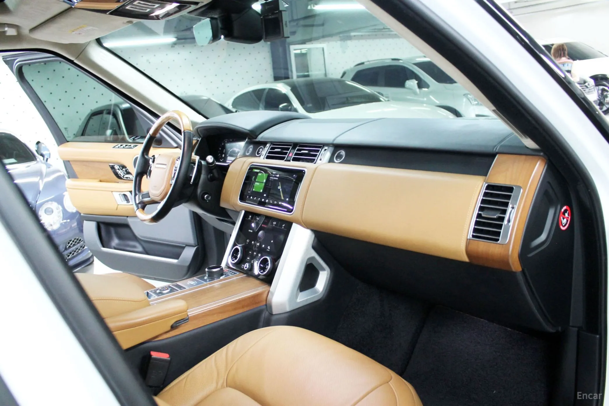 Land Rover Range Rover 4th Generation превью 10